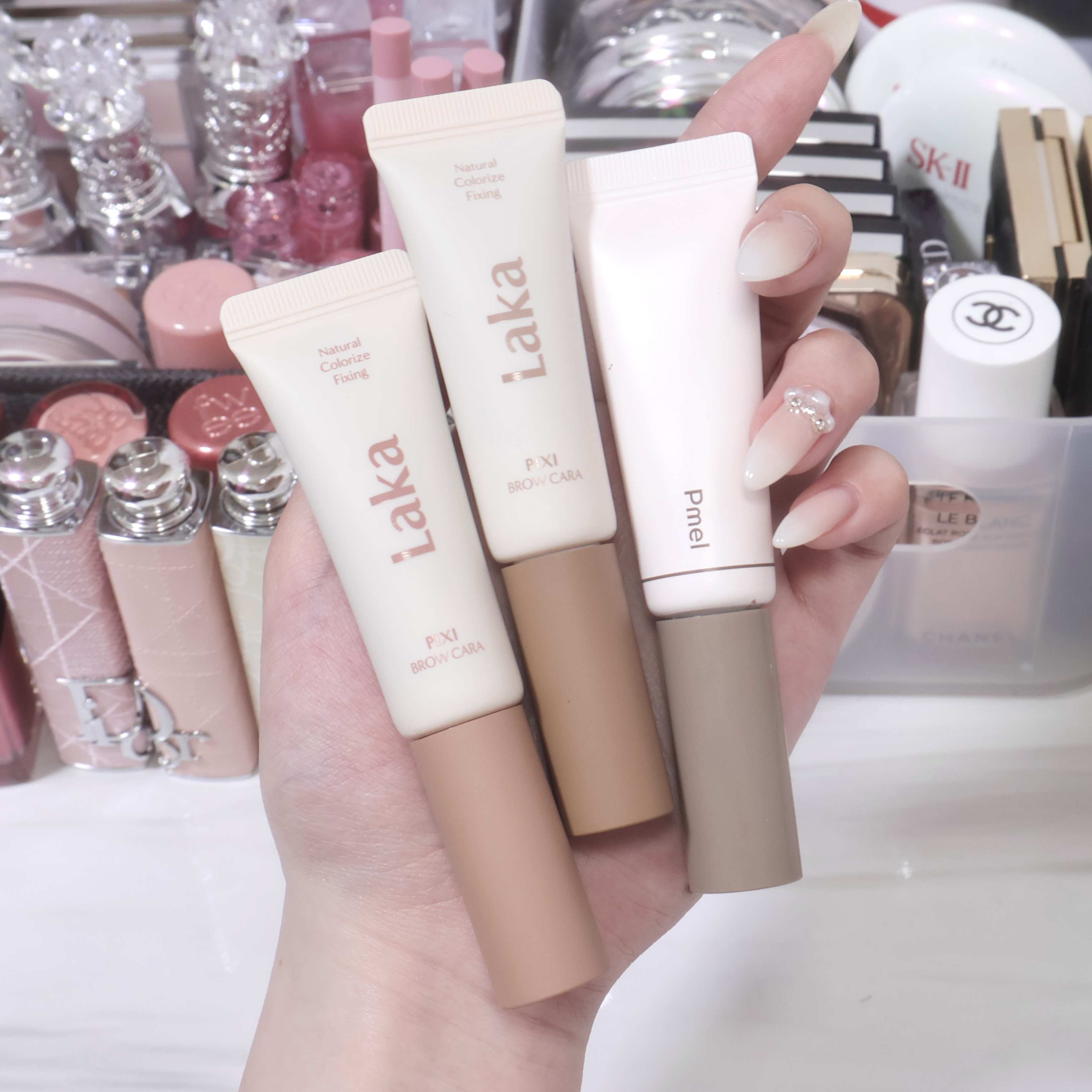 ピメル　うそつき眉マスカラ　マイルドベージュ/pdc/アイブロウを使ったクチコミ（1枚目）