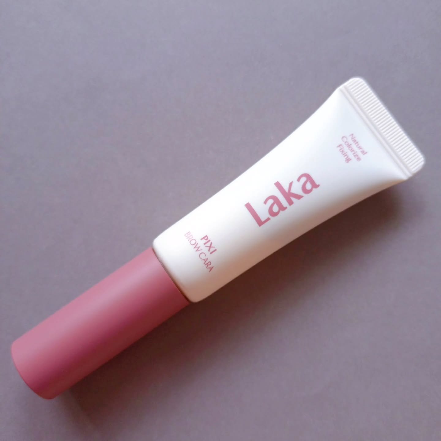 ラカ ピクシーブロウカラ/Laka/眉マスカラを使ったクチコミ（1枚目）