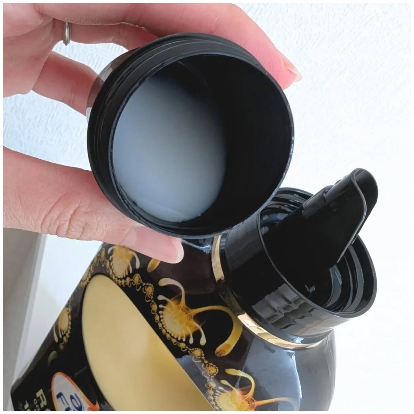 BLACK LABEL クラシック ロイヤル イチジクとシダーウッドの香り/arFUM/柔軟剤を使ったクチコミ（3枚目）