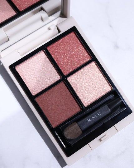 RMK シンクロマティック アイシャドウパレット05 RMK シンクロマティック アイシャドウパレット 05 ディライト
