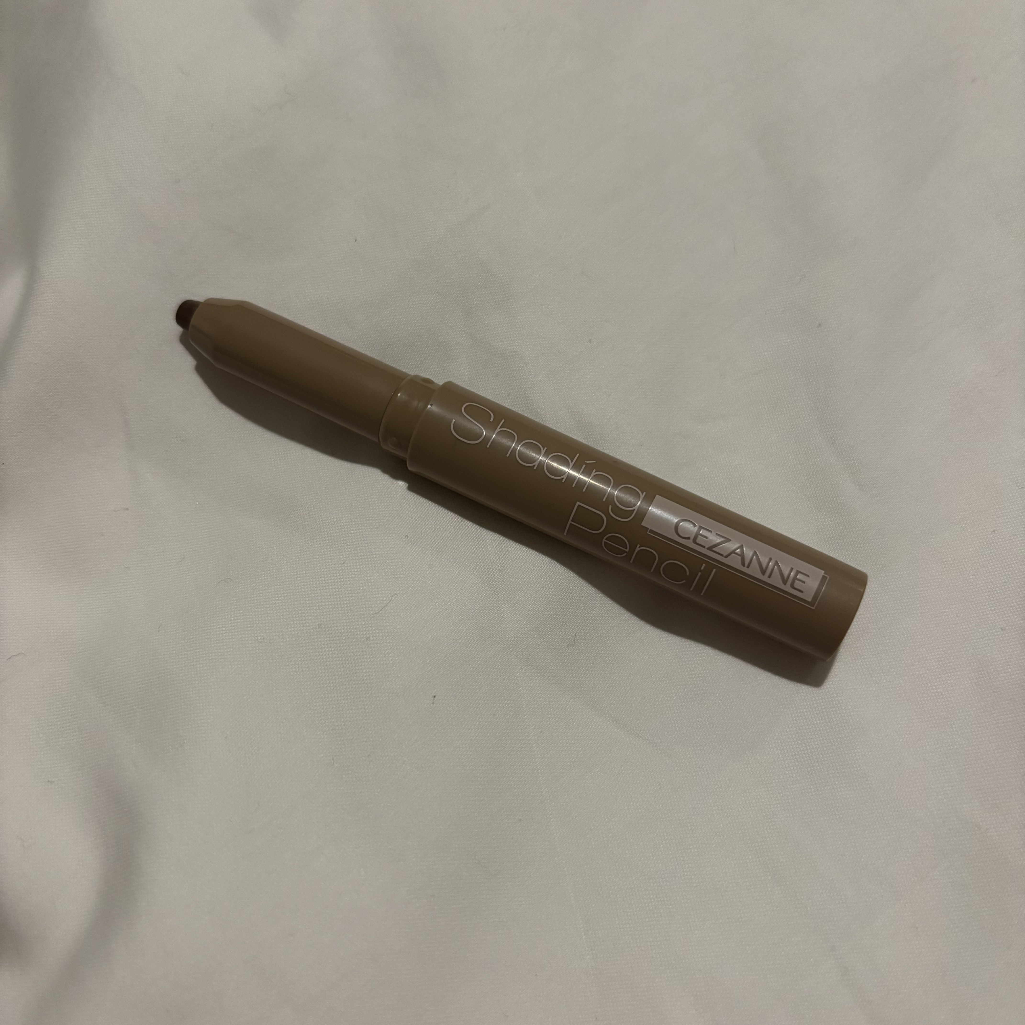 シェーディングペンシル/CEZANNE/ハイライト・シェーディングを使ったクチコミ（2枚目）