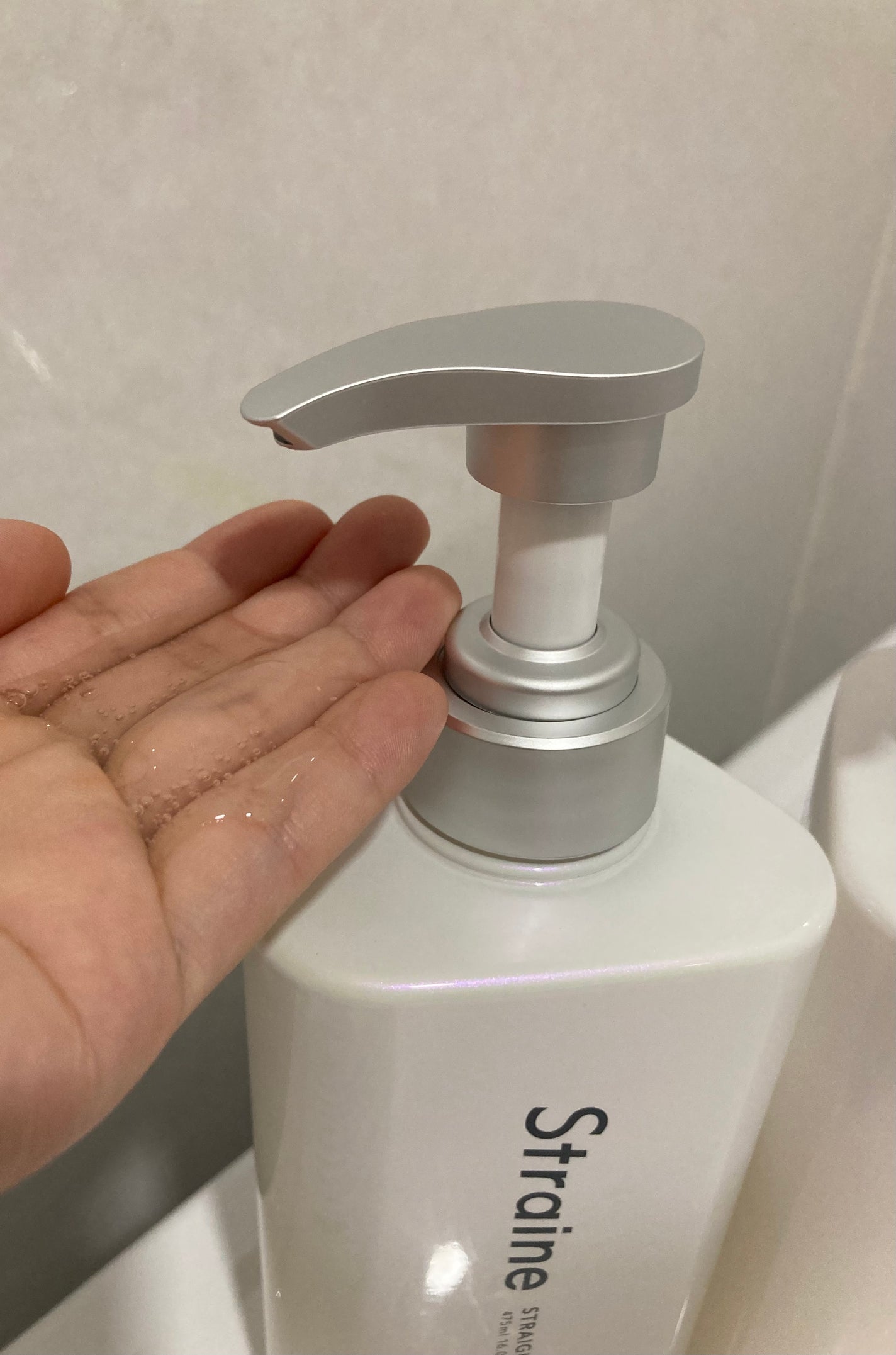 ストレートシャンプー/ストレートトリートメント ホワイトブロッサムの香り/Straine/市販シャンプーを使ったクチコミ(3枚目)