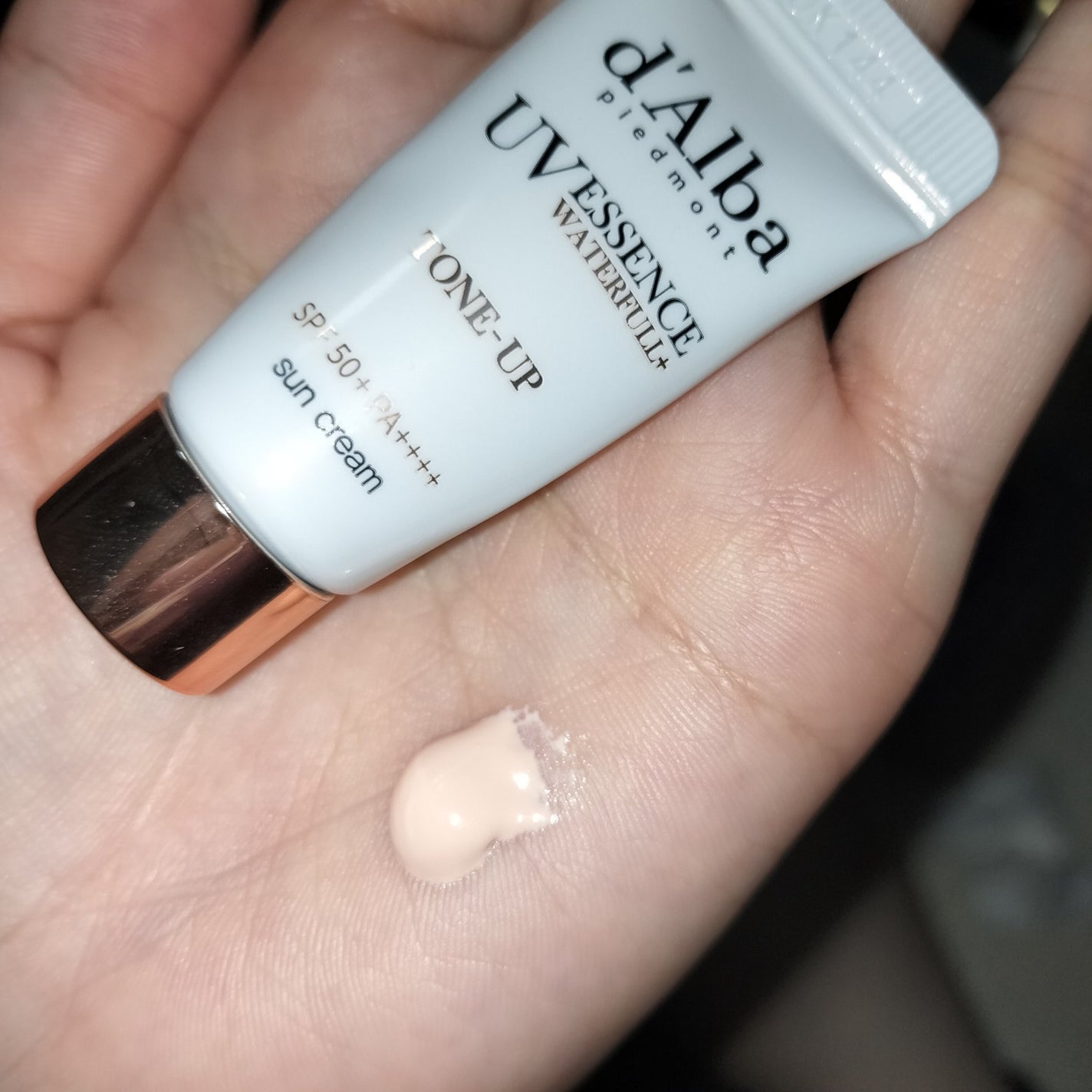 ダルバ ウォータフル エッセンス サンクリーム/ダルバ/日焼け止めクリームを使ったクチコミ(7枚目)