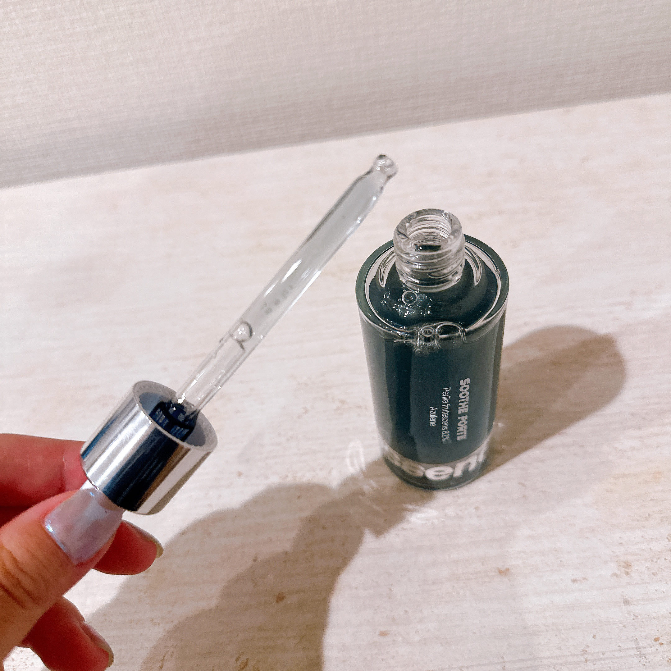 SOOTHE FORTE SERUM/essenciel/ブースター・導入液を使ったクチコミ（3枚目）