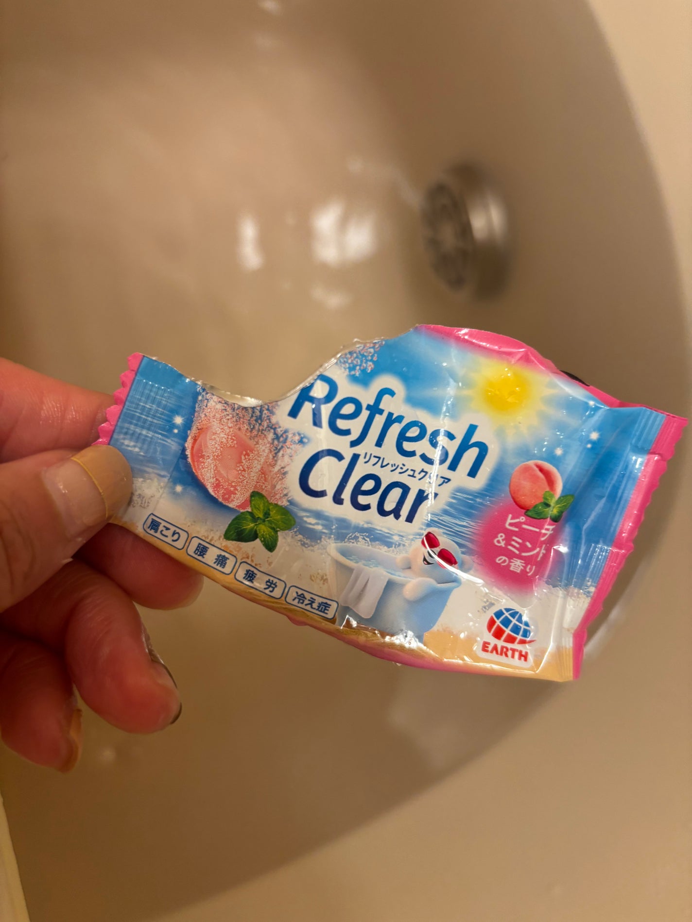 ちゃんまぃ on LIPS 「💖🛁夏のバスタイムがマジ革命!【#ひんやり入浴剤】で全身リフレ..」(8枚目)