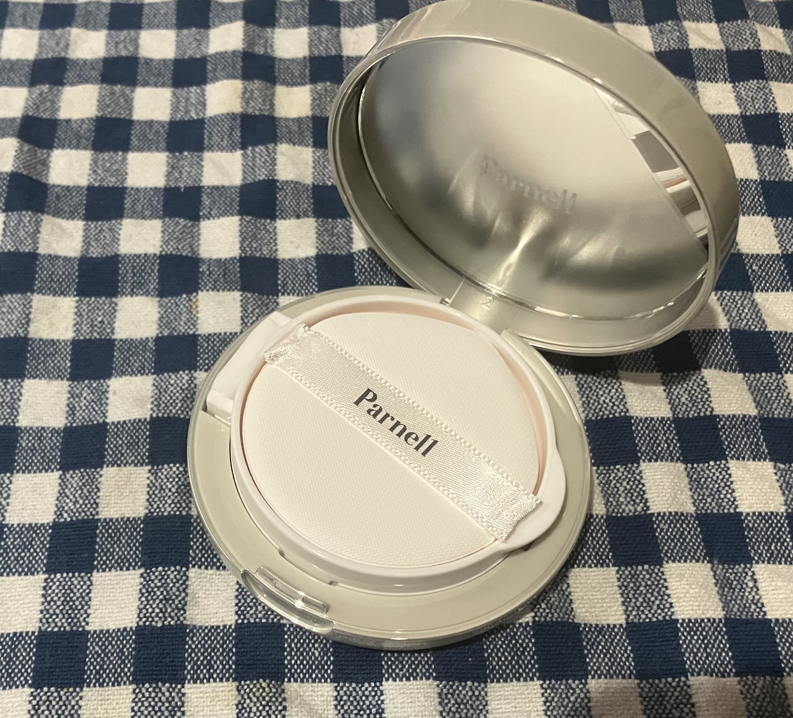 シカマヌ　セラム　イン　マット　クッション No.23/parnell/クッションファンデーションを使ったクチコミ（2枚目）