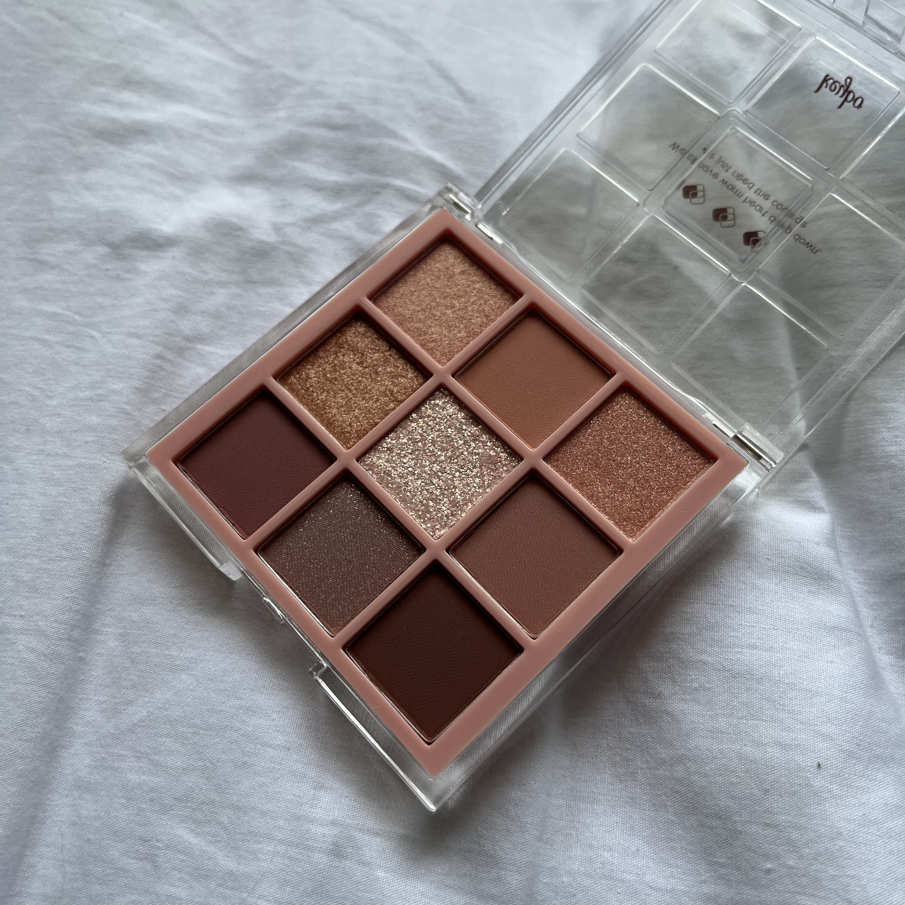 KEYBO FALL IN LOVE SHADOW PALETTE/keybo/アイシャドウパレットを使ったクチコミ（2枚目）