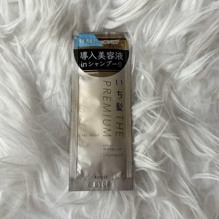 THE PREMIUM エクストラダメージケアシャンプー／トリートメント（シャイニーモイスト） シャンプー ポンプ 480ml/いち髪/市販シャンプーを使ったクチコミ（1枚目）