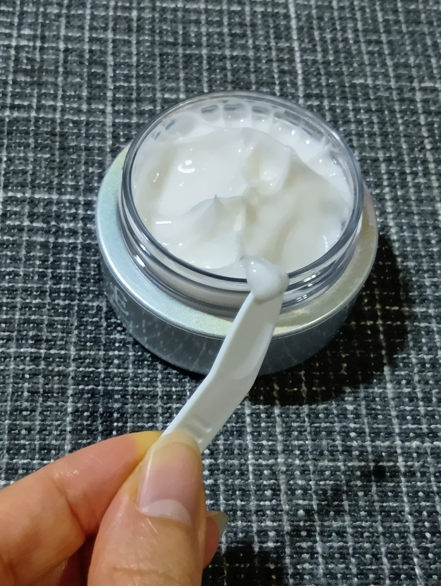 エテルナム クリーム /エテルナム/フェイスクリームを使ったクチコミ(4枚目)