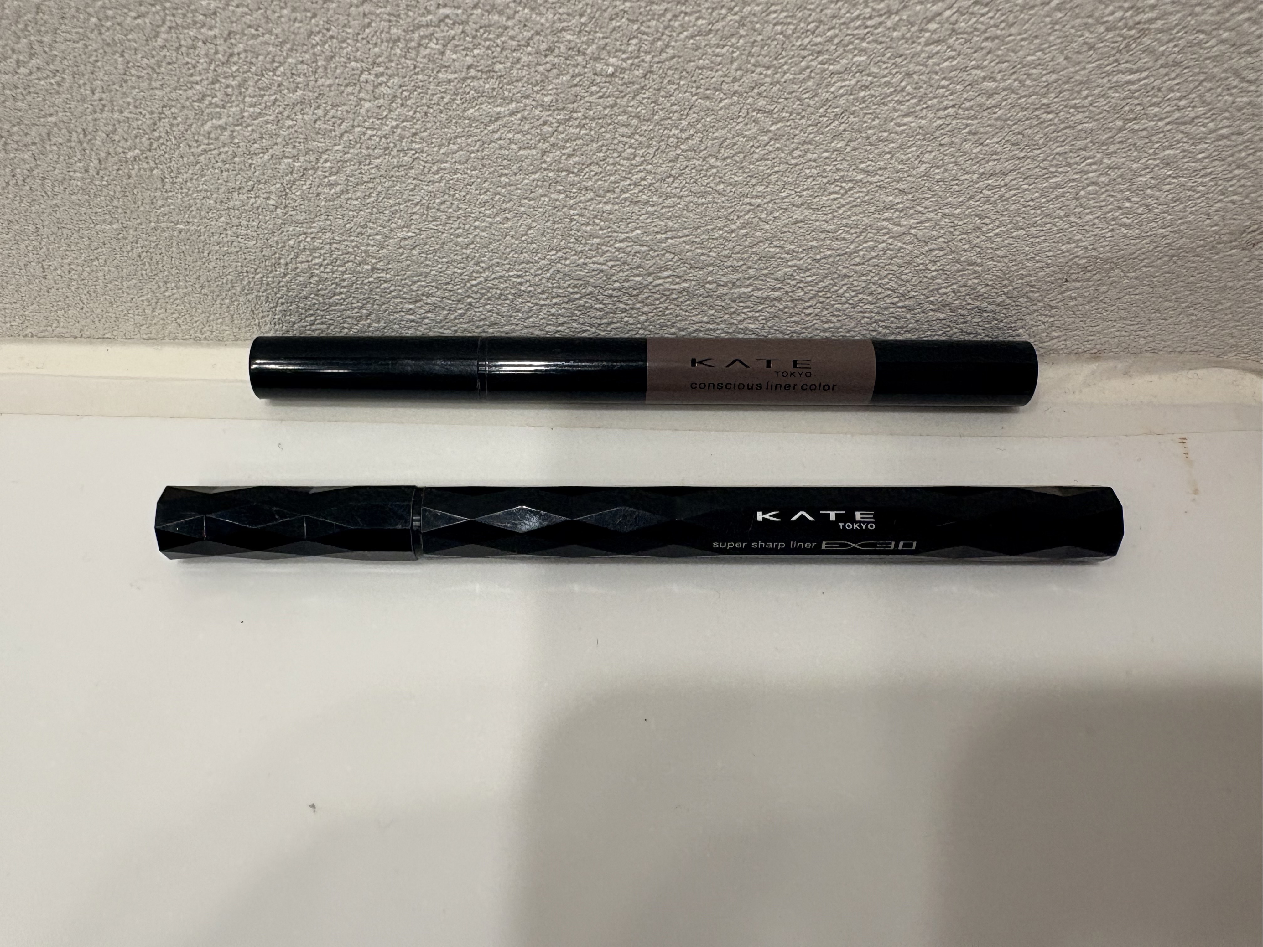 スーパーシャープライナーEX3.0/KATE/リキッドアイライナーを使ったクチコミ（1枚目）
