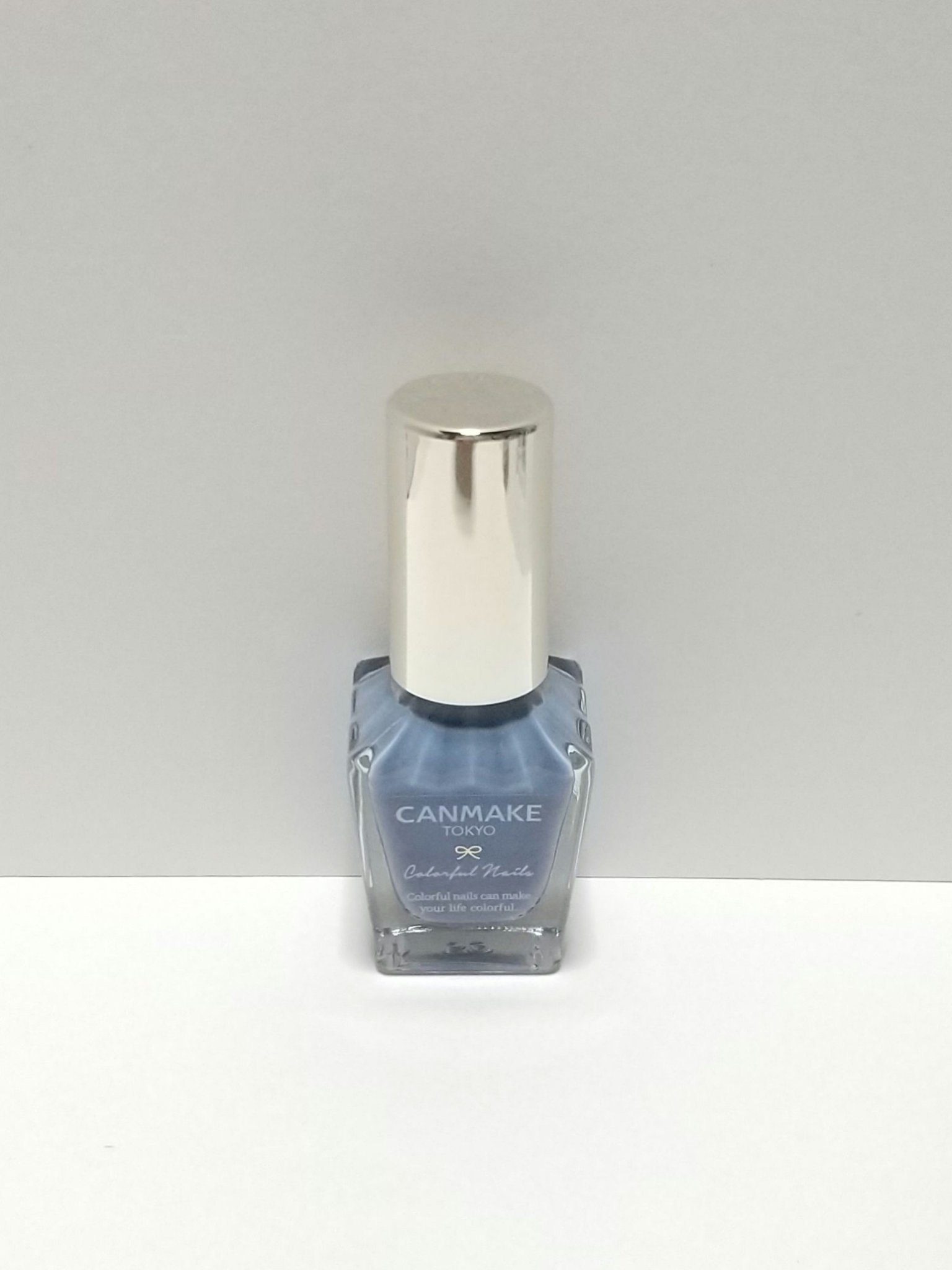 カラフルネイルズ N82 クラウドレススカイ/キャンメイク/マニキュアを使ったクチコミ（1枚目）