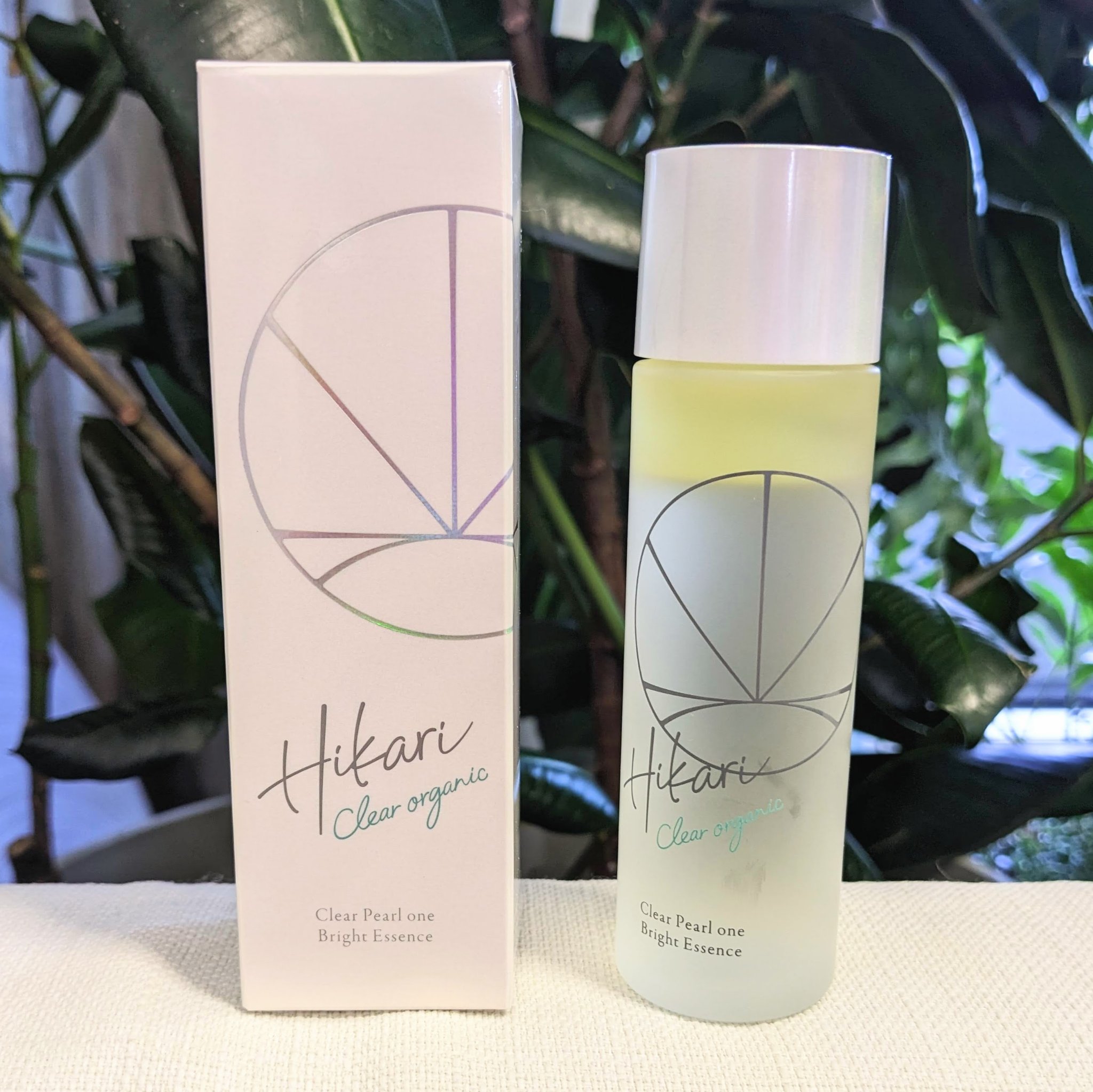 クリアパールワン ブライトエッセンス/HIKARI CLEAR オーガニック/美容液を使ったクチコミ（2枚目）