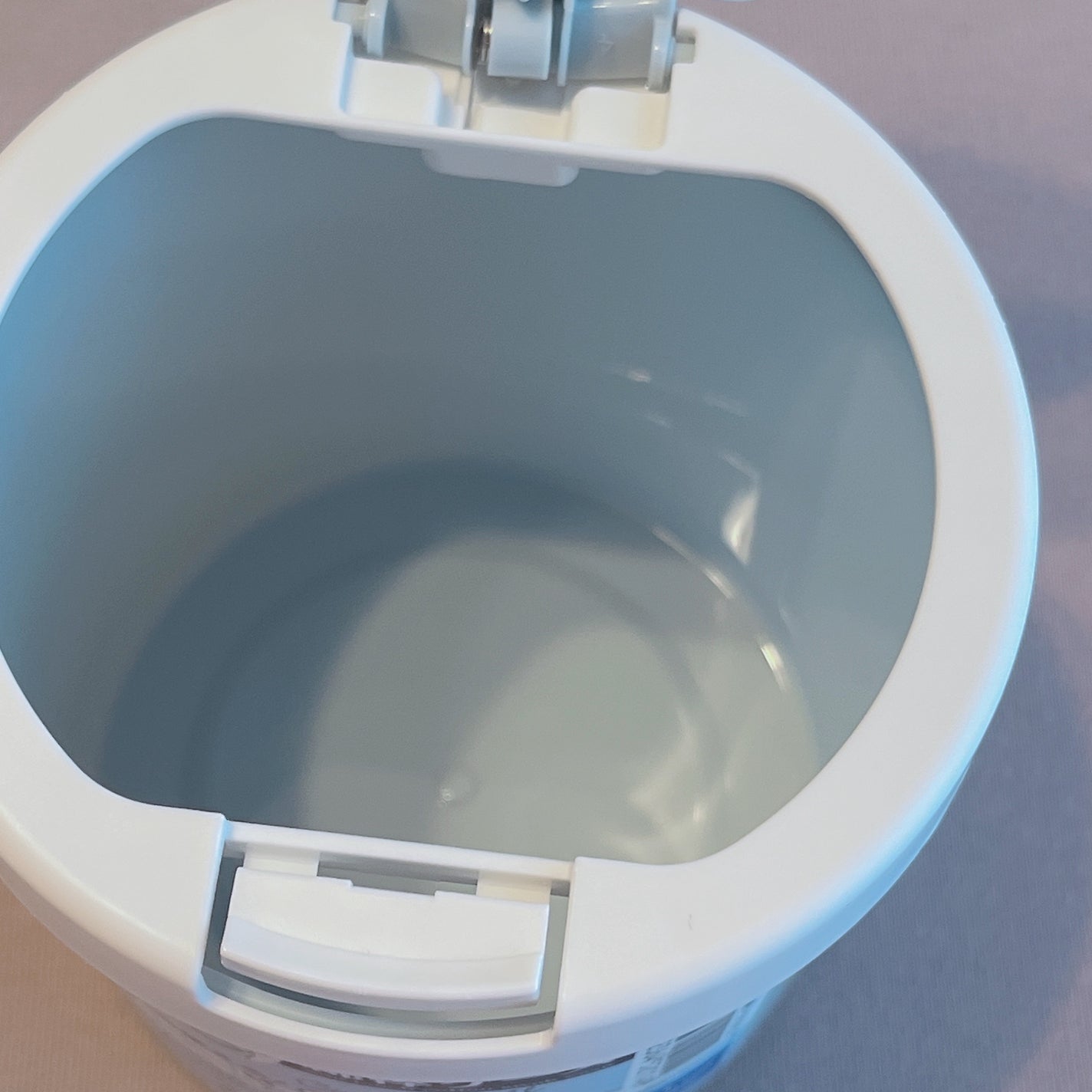 ワンタッチ綿棒ケース/DAISO/その他化粧小物を使ったクチコミ(2枚目)