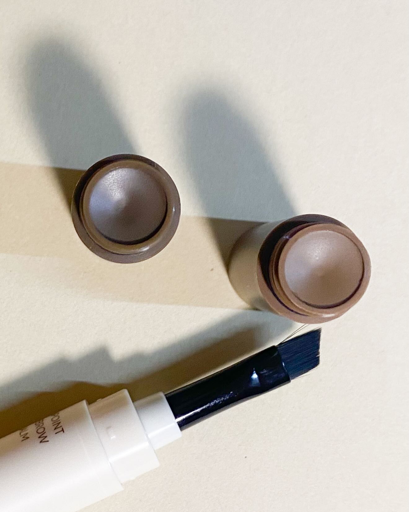 ピンポイントアイブロウバーム/AOU/パウダーアイブロウを使ったクチコミ（2枚目）