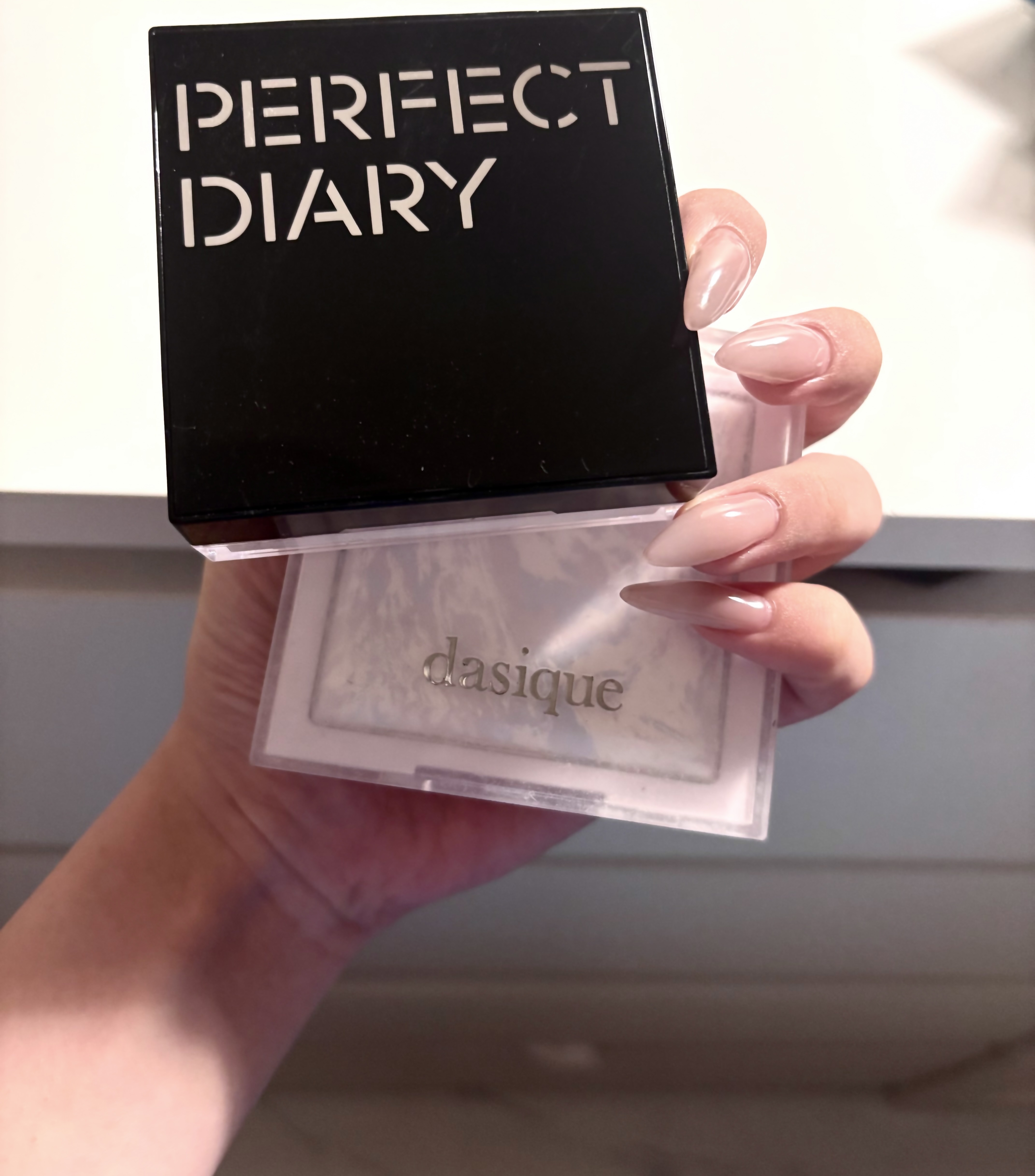 トランスルーシェントブルーリング ルースパウダー(N) N01 クリア/PERFECT DIARY/ルースパウダーを使ったクチコミ（1枚目）