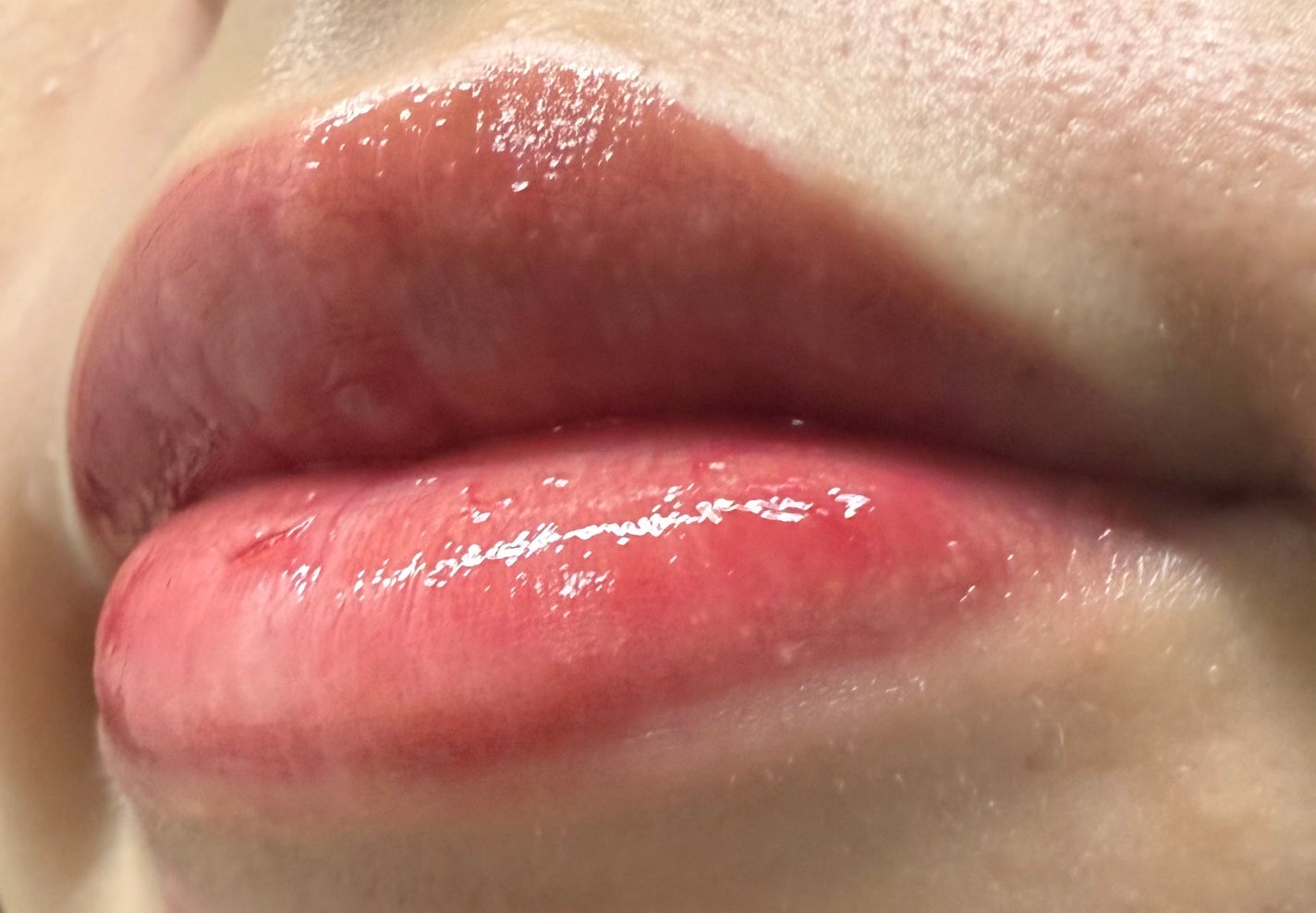 ロウグロウジェルティント/hince/リップティントを使ったクチコミ(3枚目)