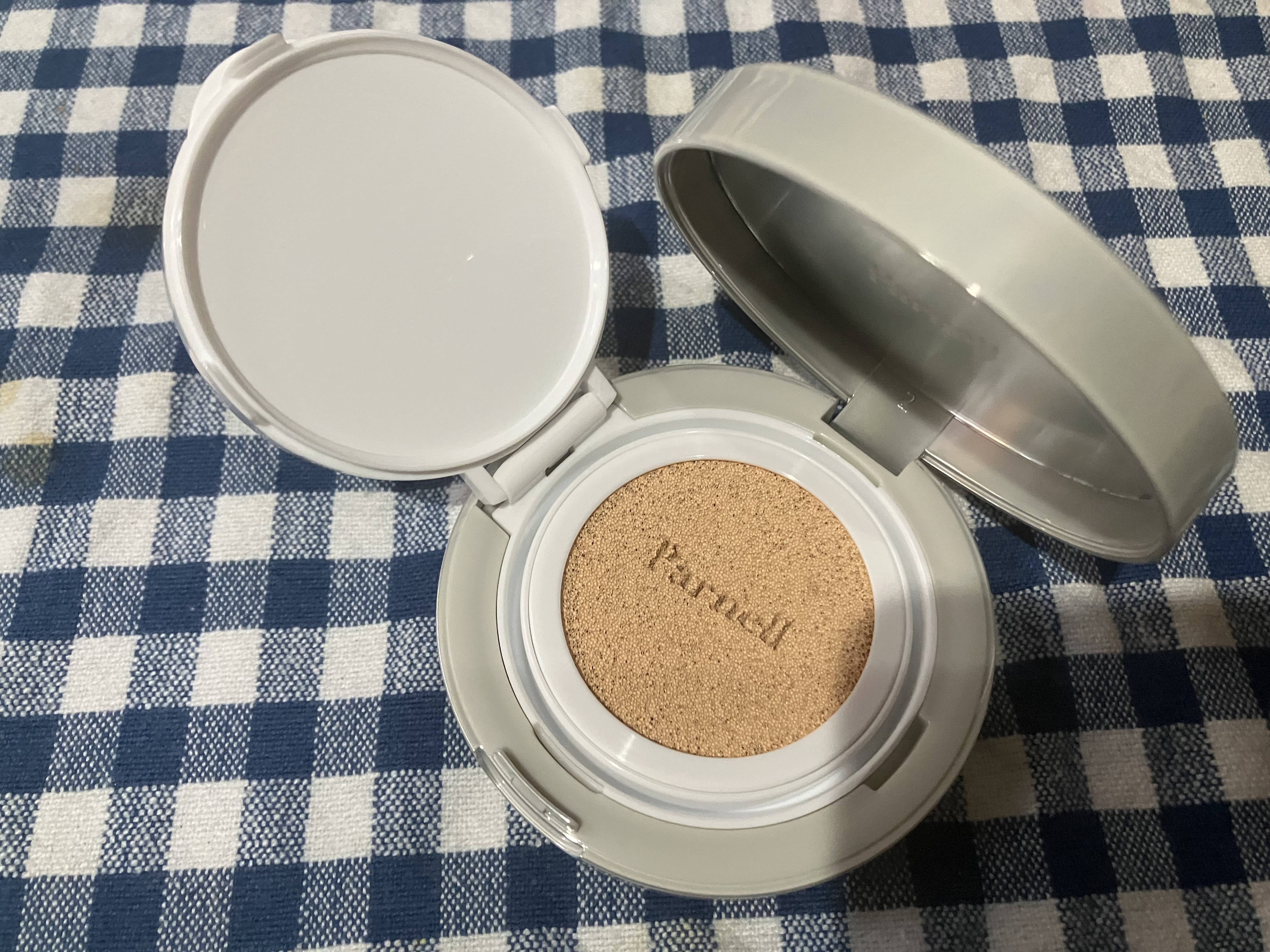 シカマヌ　セラム　イン　マット　クッション No.23/parnell/クッションファンデーションを使ったクチコミ（3枚目）