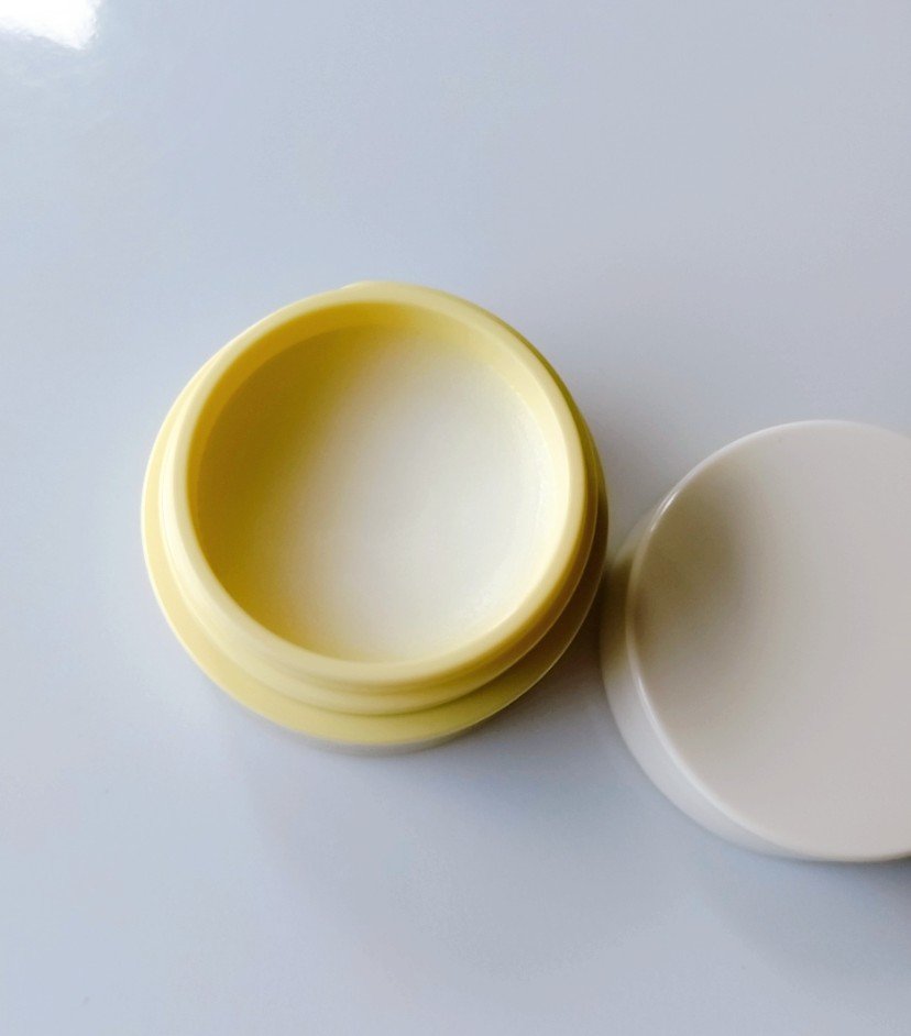 RMK Wトリートメント クレンジングバームのクチコミ「🫧RMK Wトリートメント クレンジングバーム 🫧

サンプルを頂き使いました🪄
香りが先ずR.....」（2枚目）