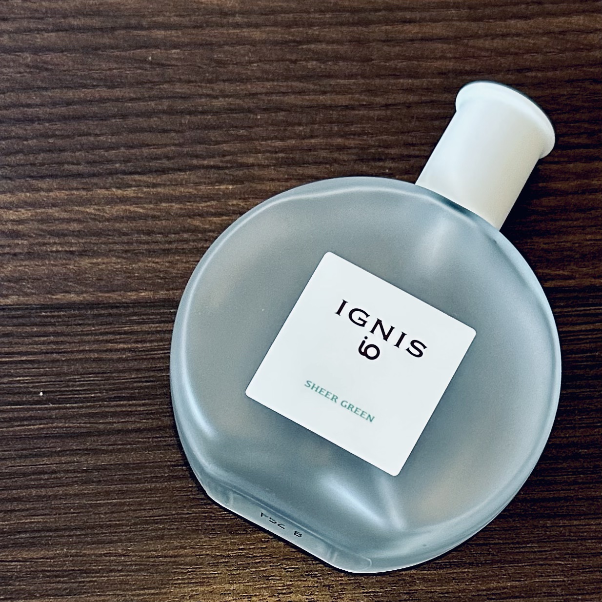 IGNIS イグニス イオ シアー グリーンのクチコミ「IGNISイグニス イオ シアー グリーン¥3,080

【ジェンダーレスなフローラルムスクの.....」（3枚目）