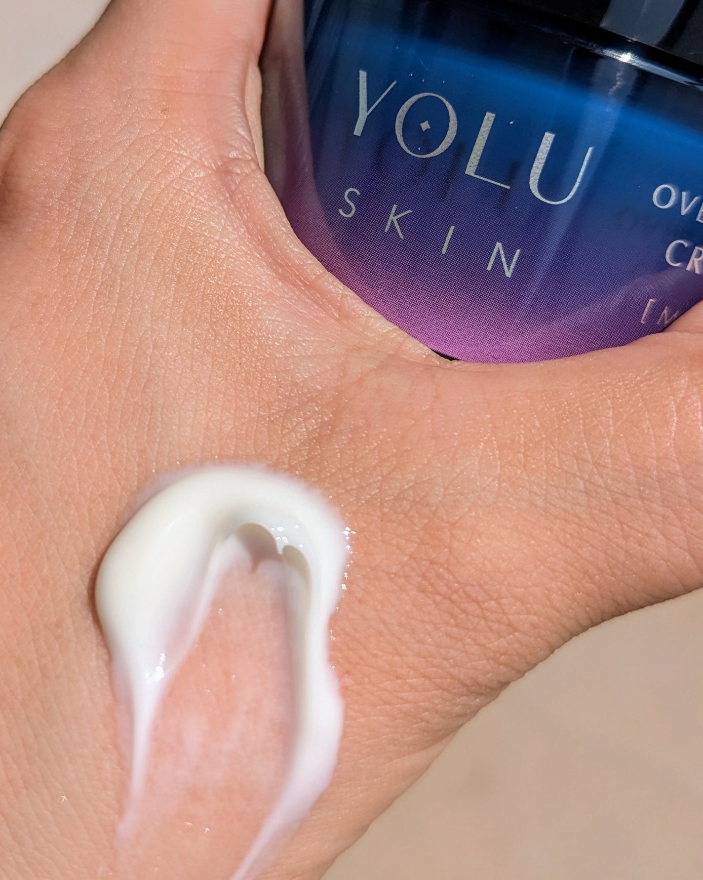 ヨル スキン オーバーナイトセラム クリア/YOLU/美容液を使ったクチコミ(3枚目)