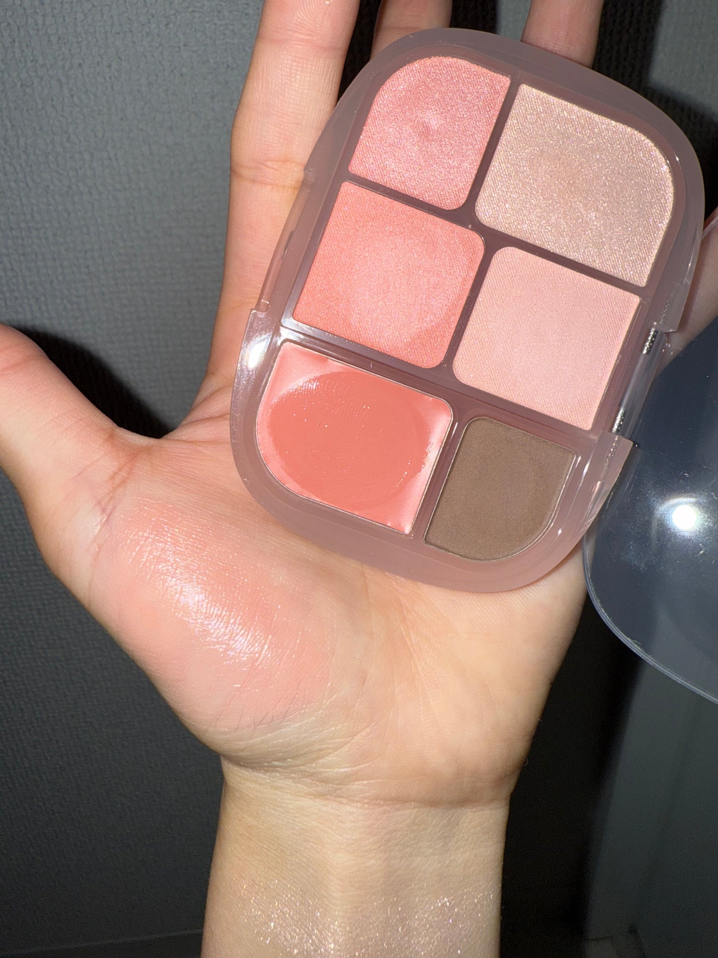 ソフトシアーマルチパレット/wakemake/アイシャドウパレットを使ったクチコミ(4枚目)