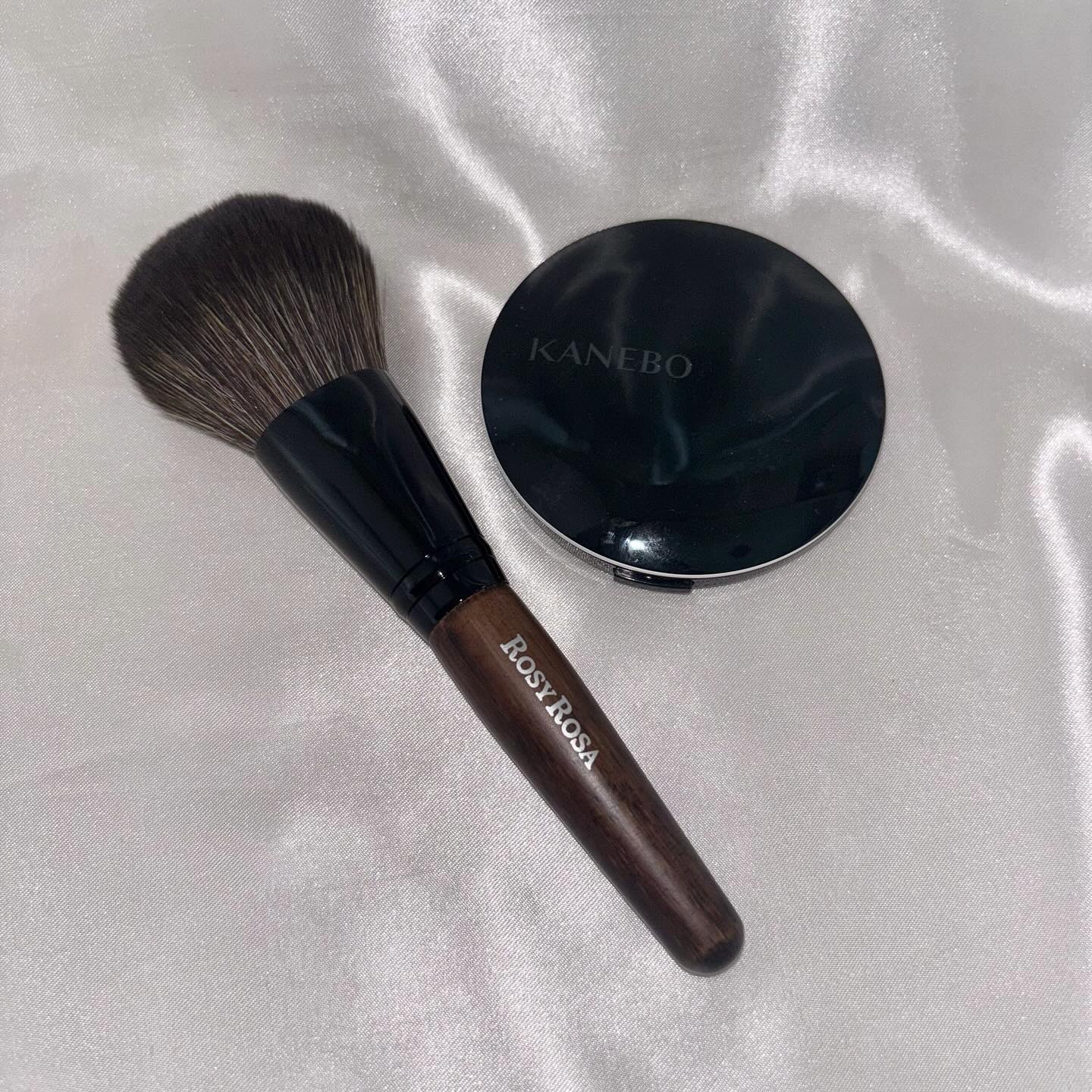 カネボウ　クリスタライズドフィックスパウダー/KANEBO/プレストパウダーを使ったクチコミ（1枚目）