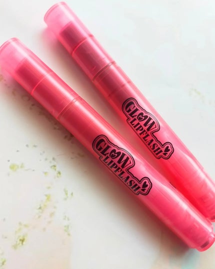 ななみっきー on LIPS 「女神降臨グローリップフラッシュ<リップカラー>01.フォーエバ..」(4枚目)