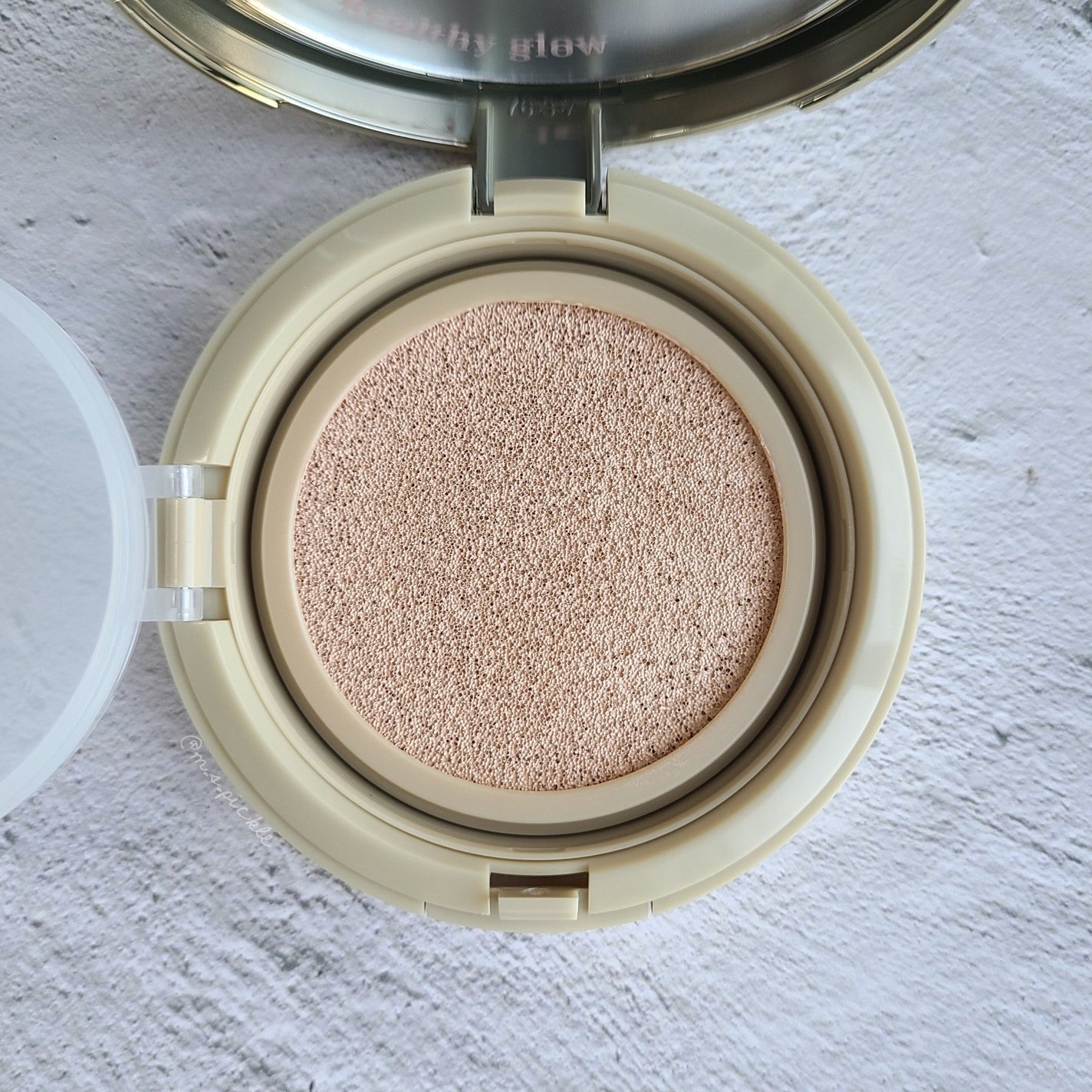 はちみつツヤ肌クッションファンデ/VELY VELY/クッションファンデーションを使ったクチコミ(2枚目)