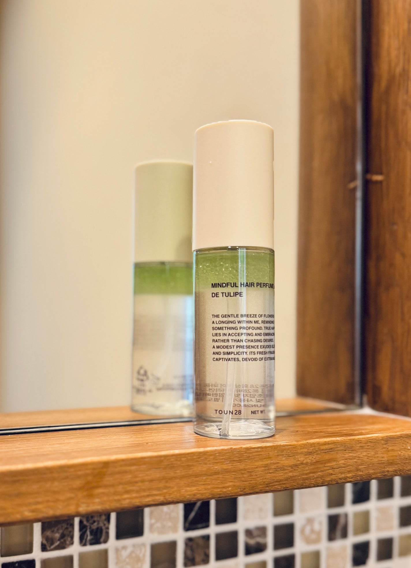 ヘアパフュームミスト ドゥチューリップ/TOUN28/ヘアミストを使ったクチコミ(8枚目)