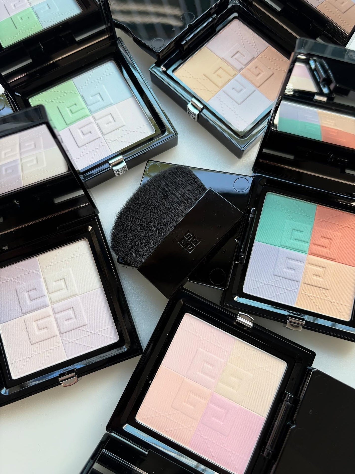 プリズム・リーブル・プレストパウダー/GIVENCHY/フェイスパウダーを使ったクチコミ(1枚目)