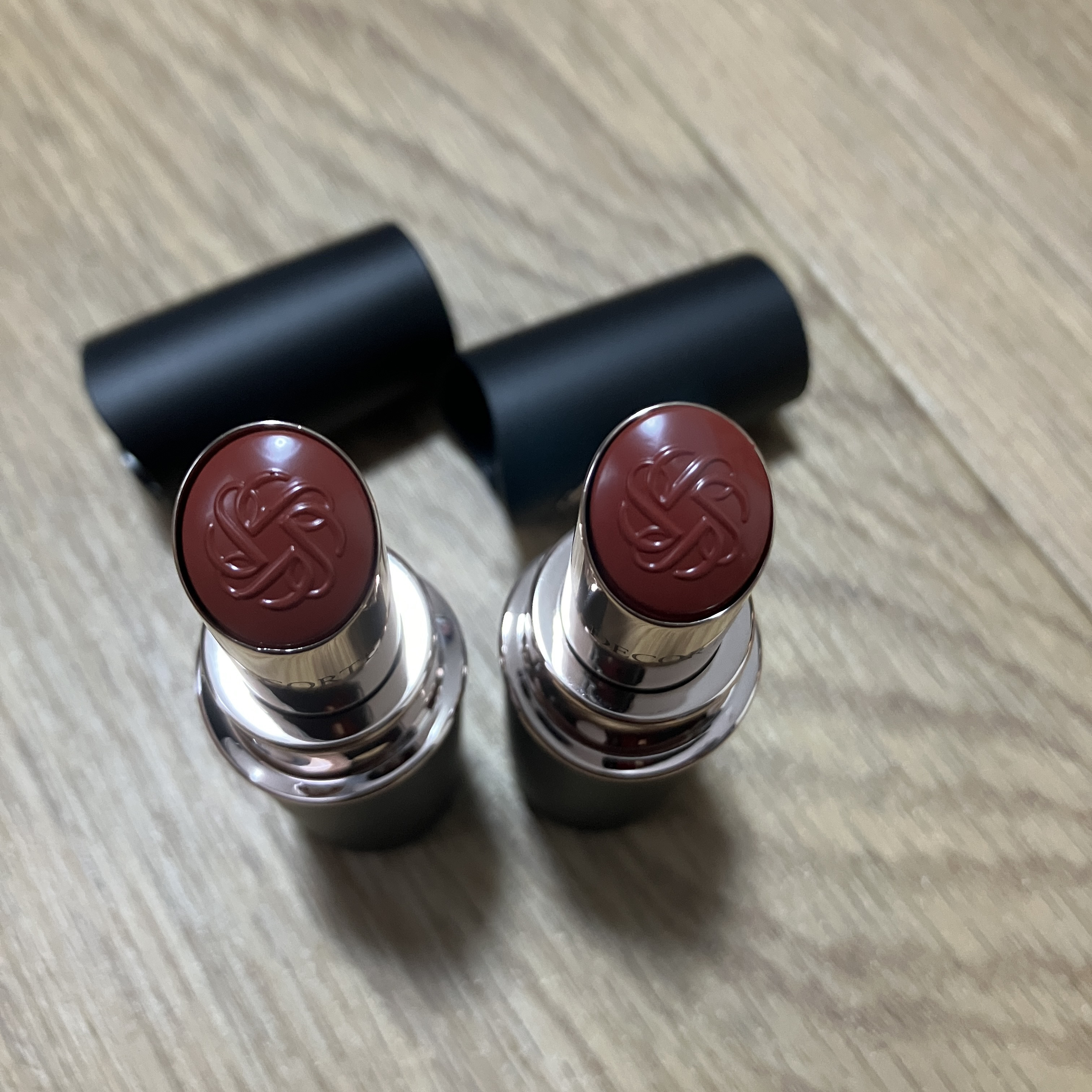 ルージュデコルテ　クリームグロウ 17G nocturnal butterfly/DECORTÉ/口紅を使ったクチコミ（1枚目）