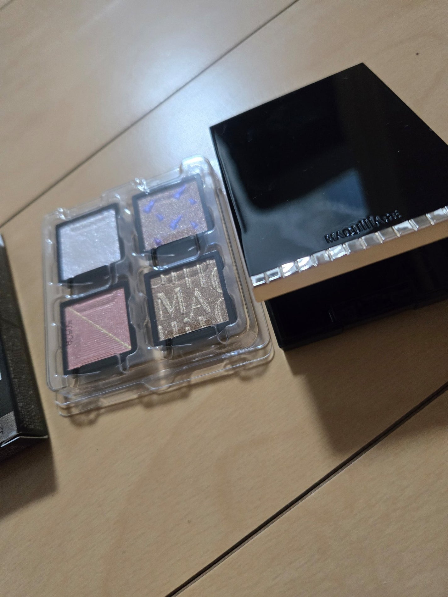 ドラマティックアイカラー (パウダー)/(クリーム)/マキアージュ/アイシャドウパレットを使ったクチコミ(1枚目)