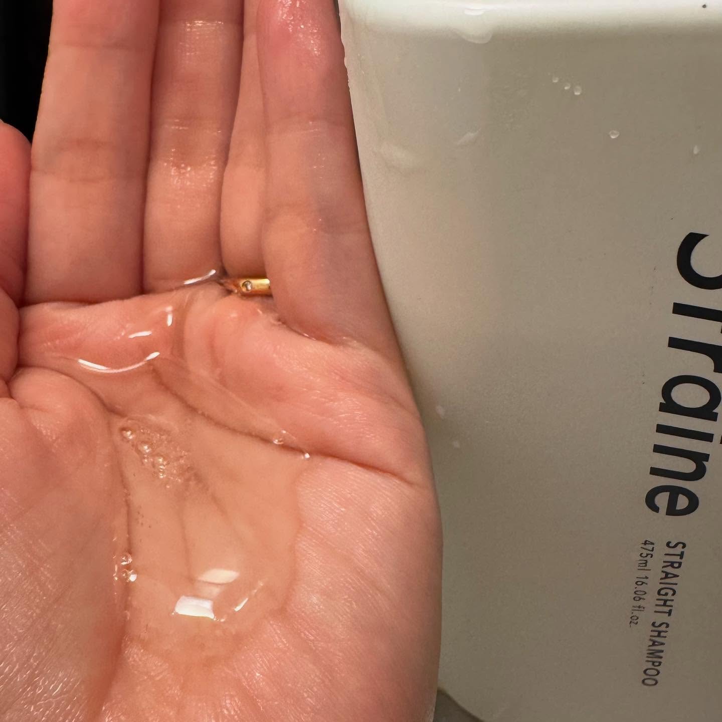 ストレートシャンプー/ストレートトリートメント ホワイトブロッサムの香り/Straine/市販シャンプーを使ったクチコミ（2枚目）