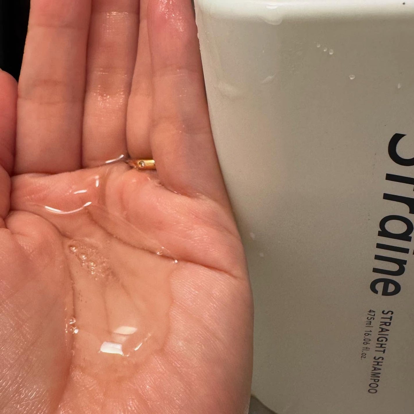 ストレートシャンプー/ストレートトリートメント ホワイトブロッサムの香り/Straine/市販シャンプーを使ったクチコミ(2枚目)