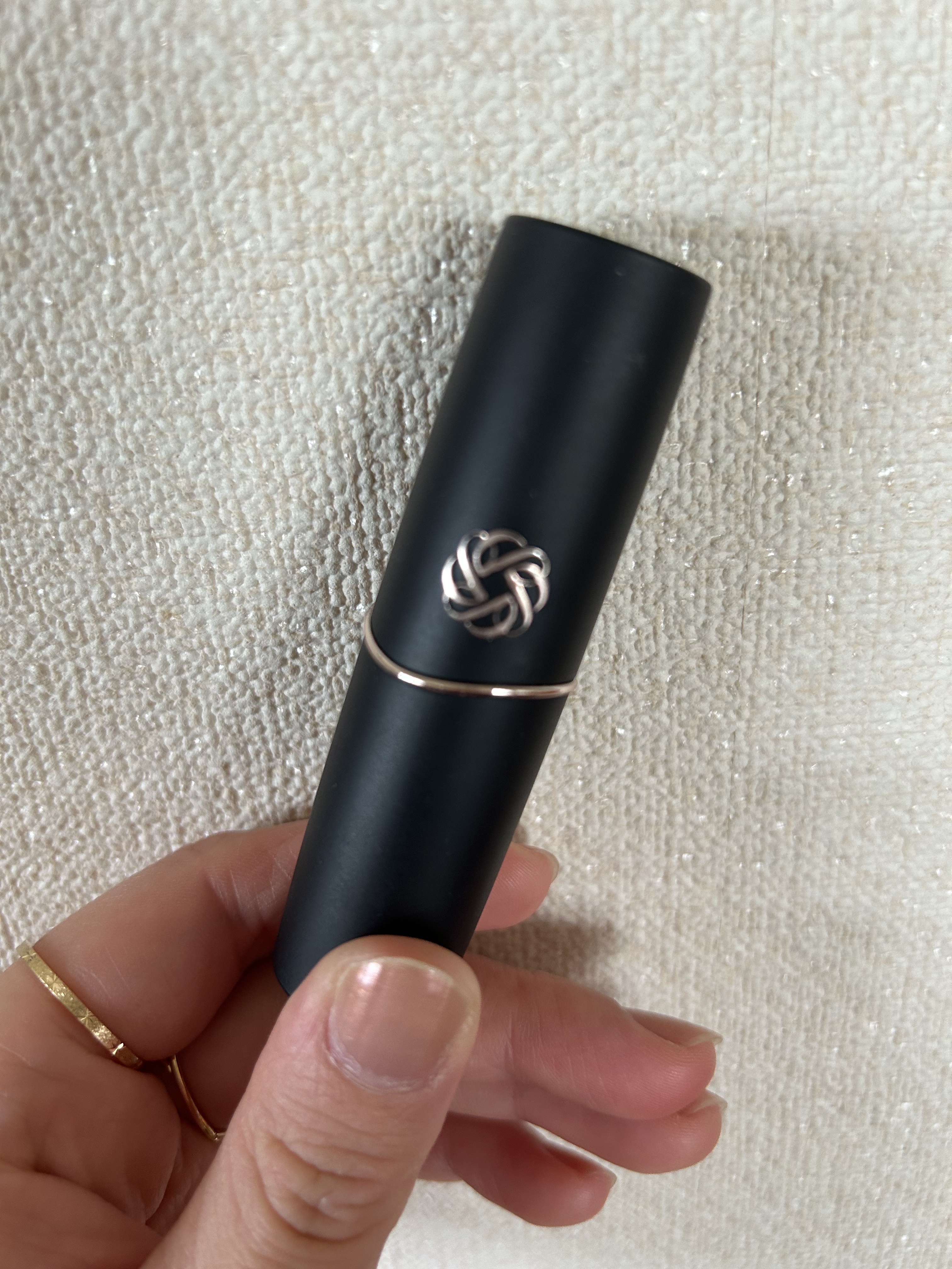 ルージュデコルテ　クリームグロウ 04G vanilla beige/DECORTÉ/口紅を使ったクチコミ（1枚目）