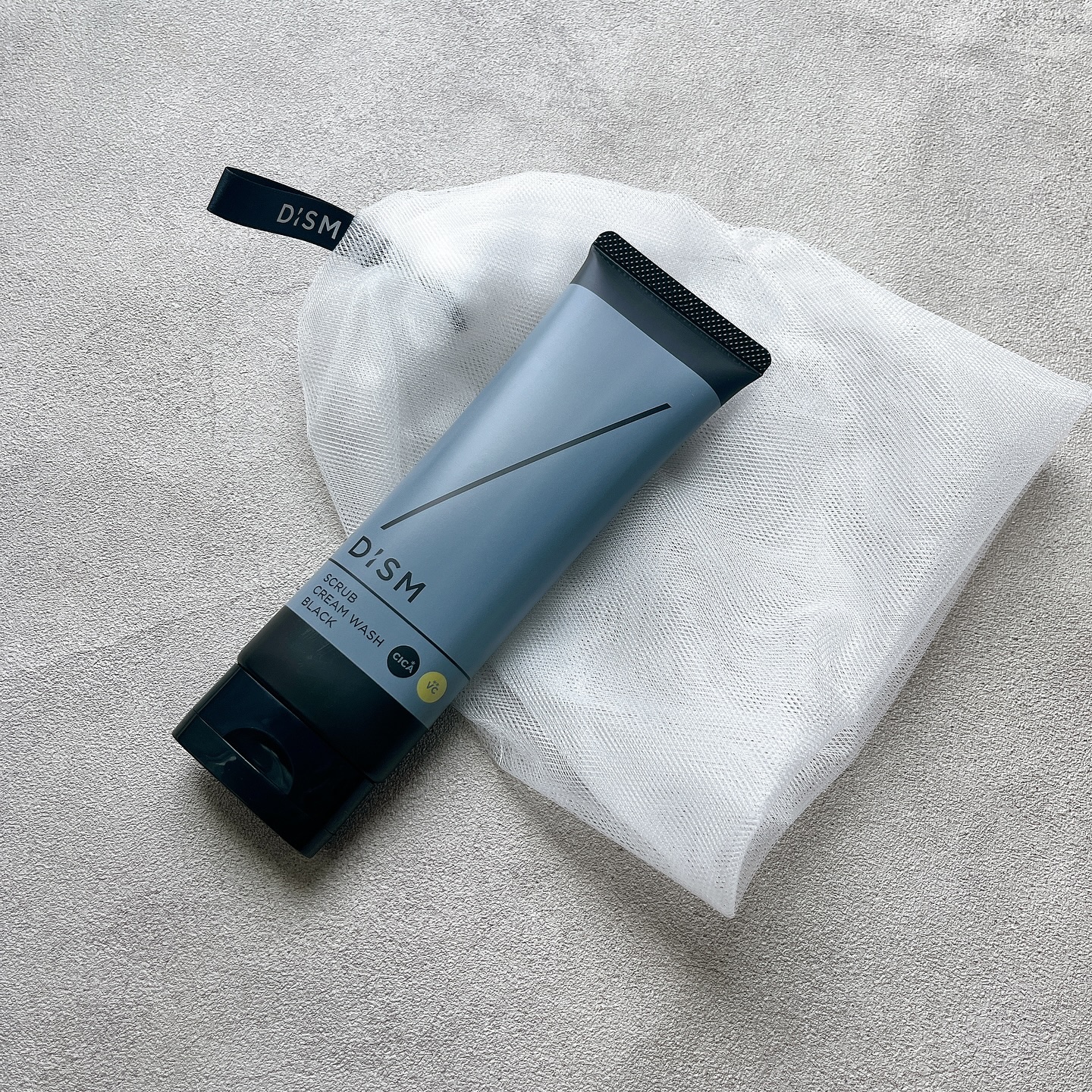 ディズム　スクラブクリームウォッシュ ブラック/DISM/洗顔フォームを使ったクチコミ（1枚目）