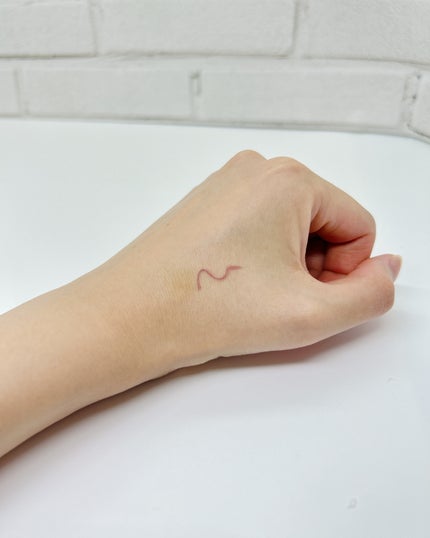 スキルレスライナー/LUMIURGLAS/リキッドアイライナーを使ったクチコミ(4枚目)