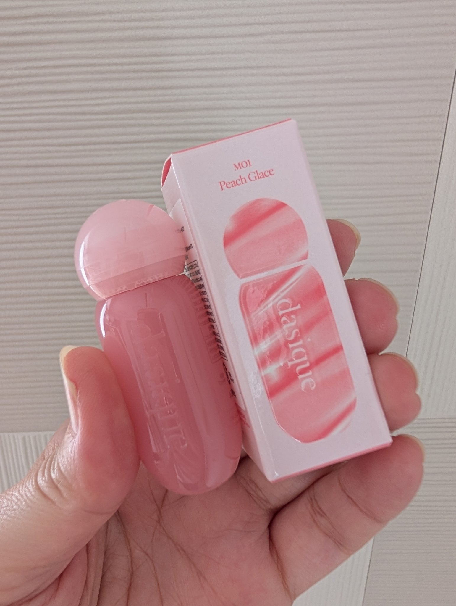 ジューシーデューイグロウティント 01 ピーチグレース/dasique/リップティントを使ったクチコミ（1枚目）