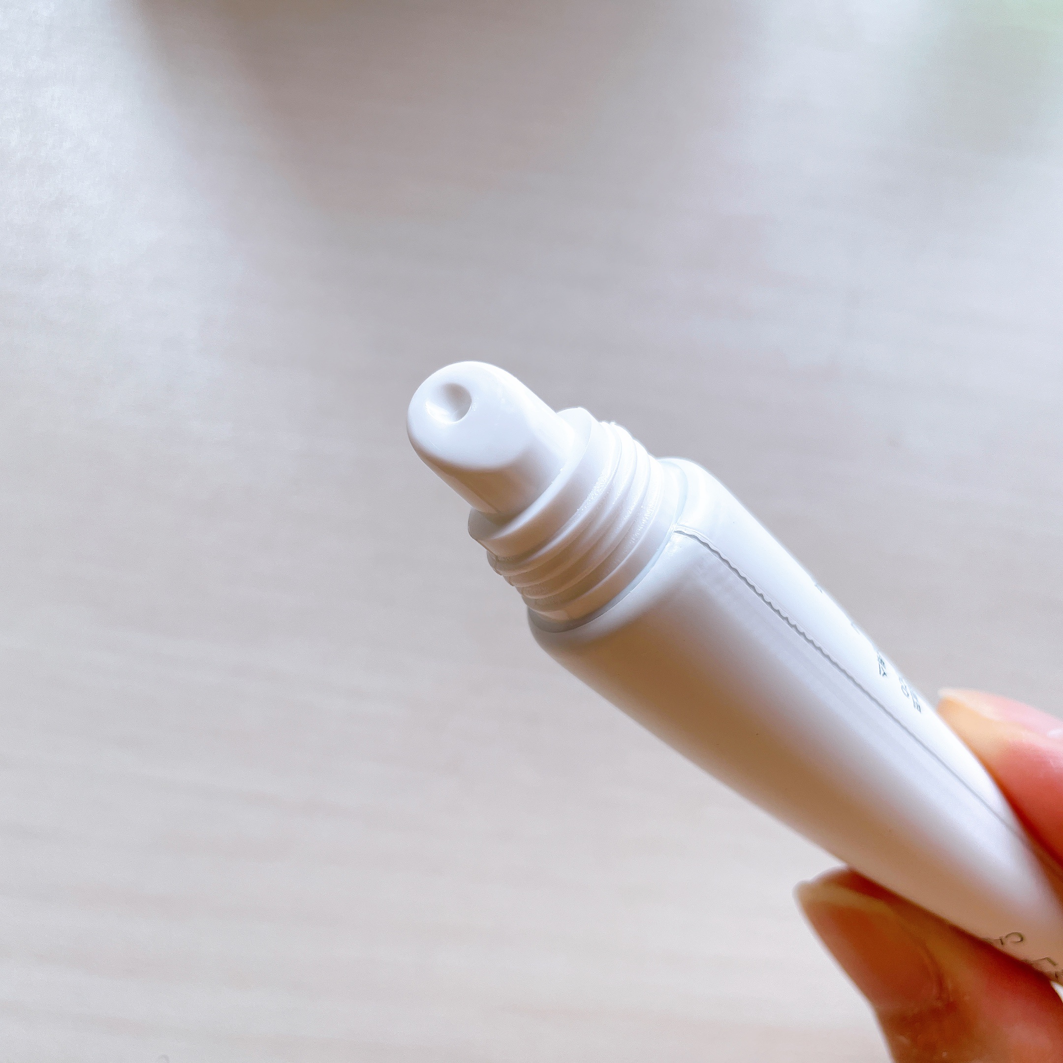 ムワ リップトリートメント カラココ/urbanand/リップ美容液を使ったクチコミ（2枚目）