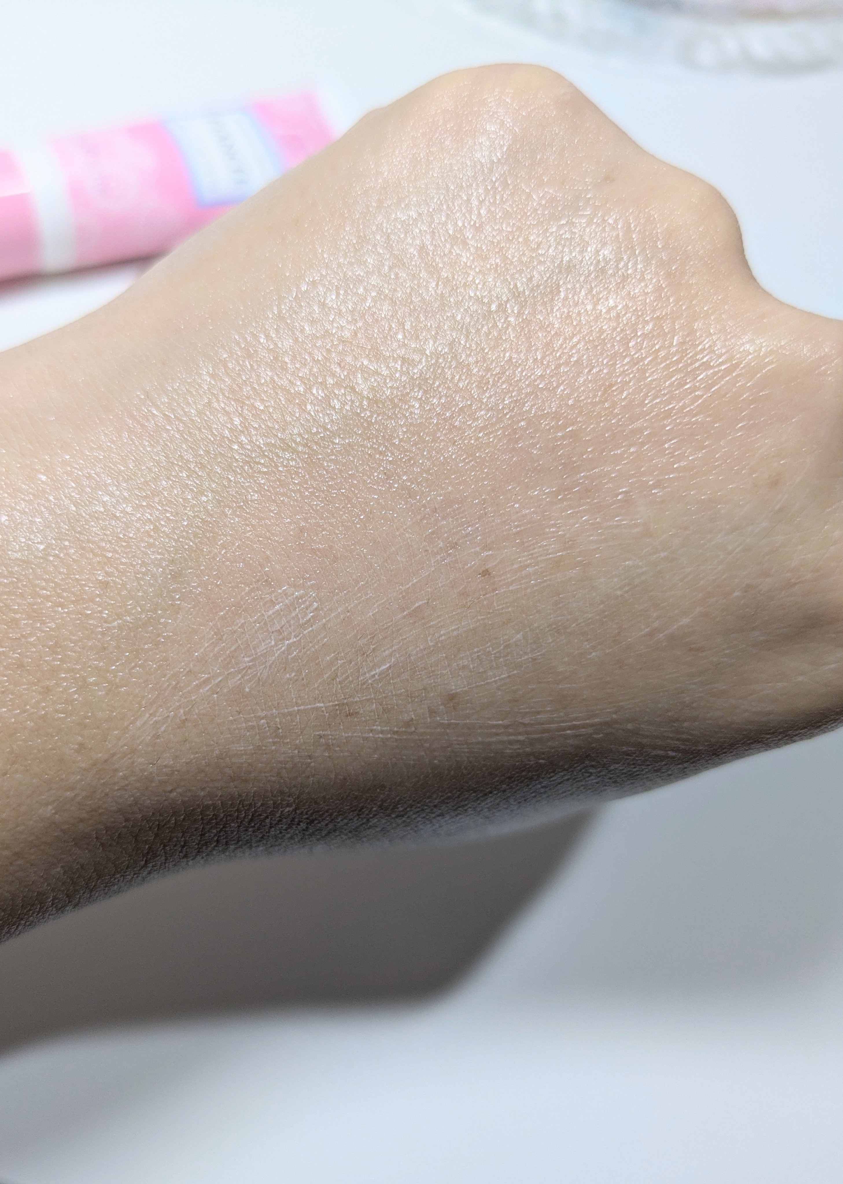 ハンドクリーム ピュアシャンプーの香り/フィアンセ/ハンドクリームを使ったクチコミ（3枚目）