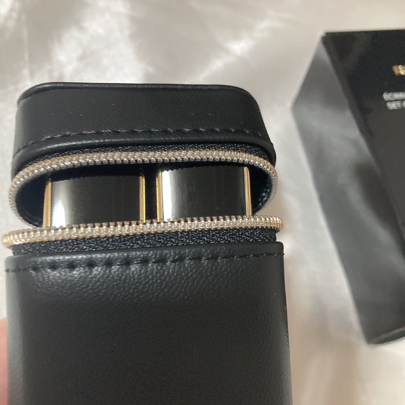 ルージュ アリュール ヴェルヴェット レ ペルル セット オブ 2/CHANEL/メイクアップキットを使ったクチコミ(2枚目)