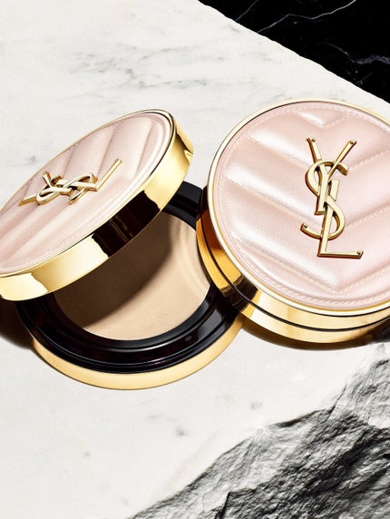 ラディアント タッチ グロウパクト/YVES SAINT LAURENT BEAUTE/クッションファンデーションを使ったクチコミ(1枚目)