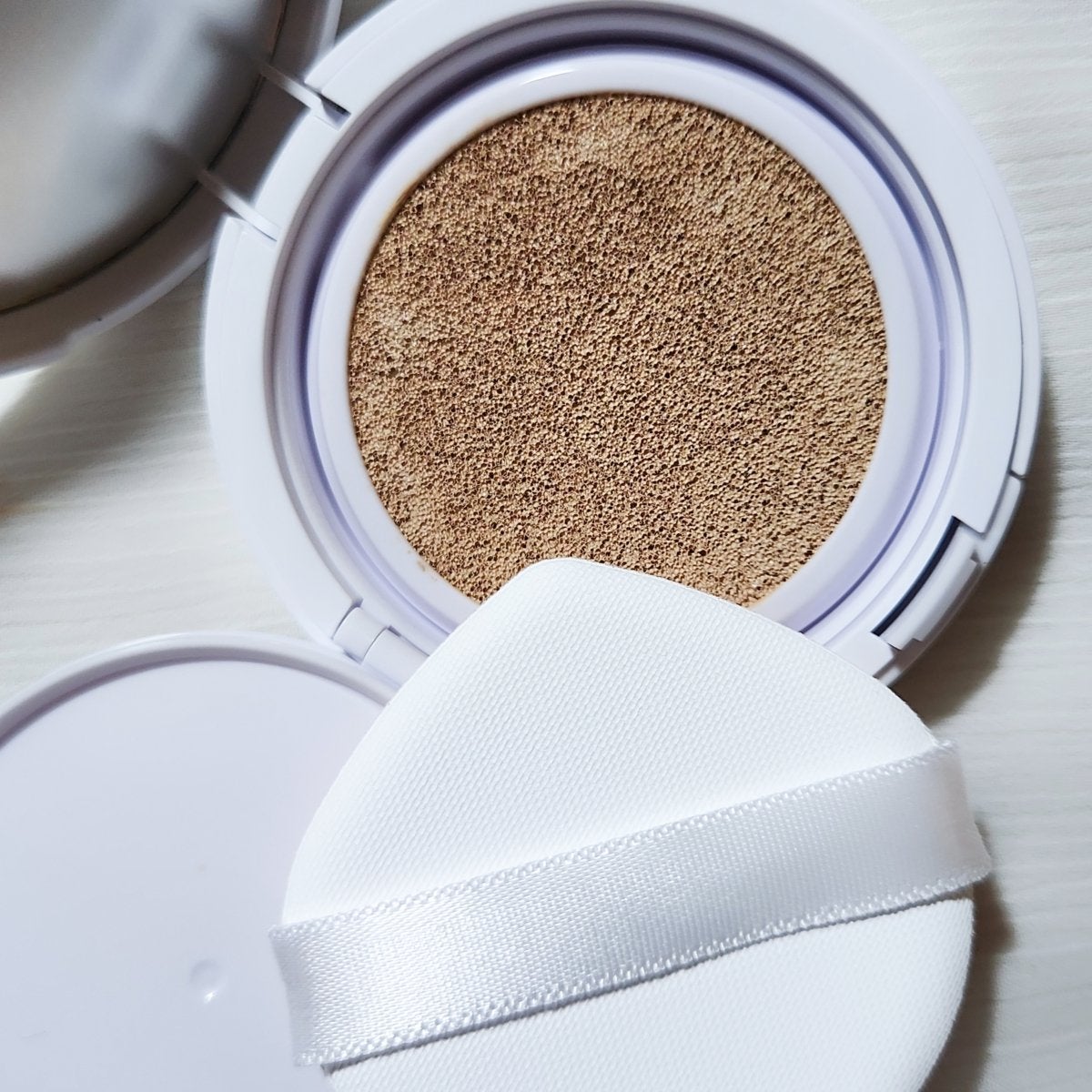 COSCOS UHDフルカバレッジクッション532(ナチュラルベージュ)/COSCOS/クッションファンデーションを使ったクチコミ(2枚目)