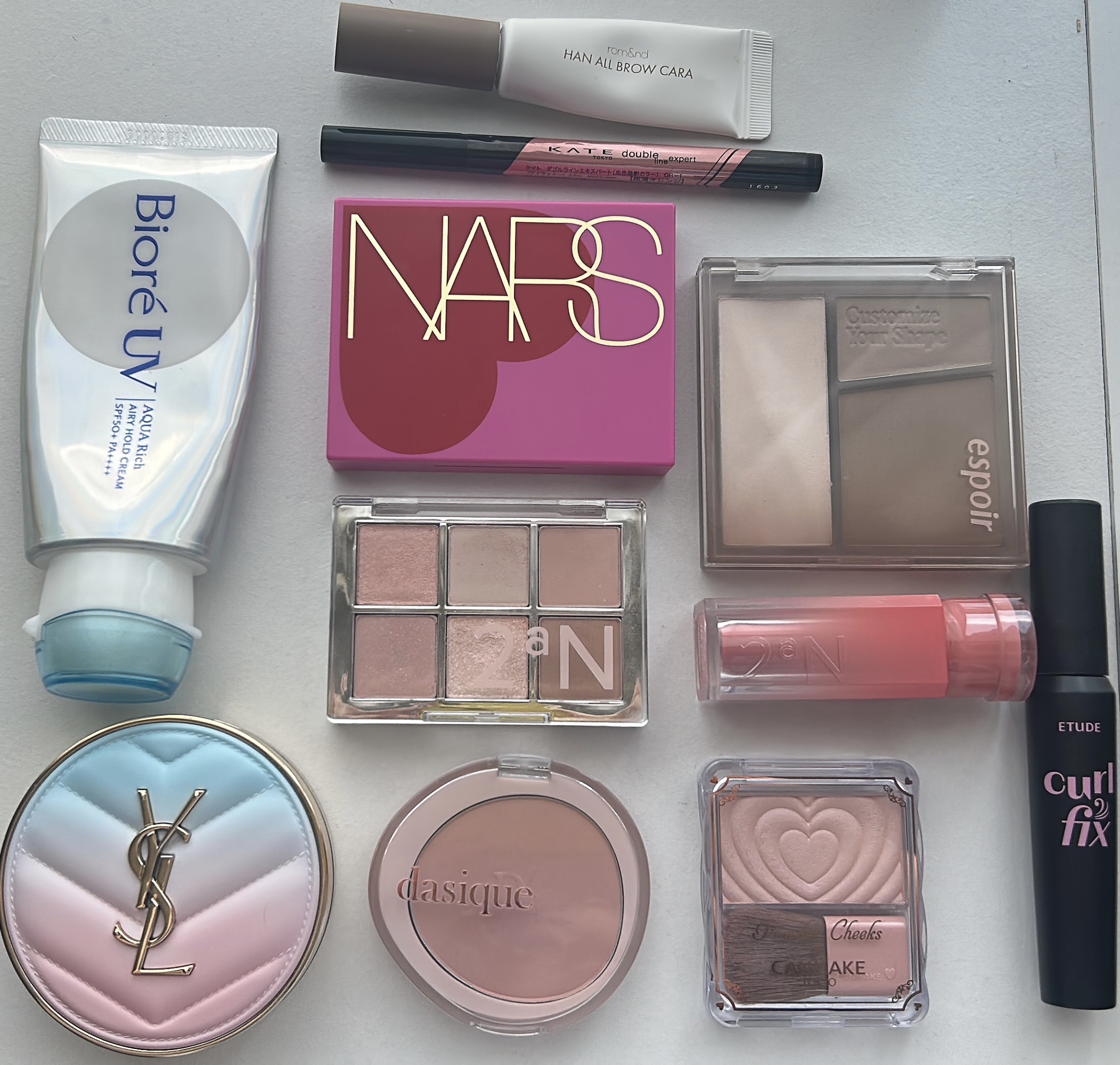 トーンペアリングコントゥアパレット 【ブラシ付き】ニュートラル/espoir/シェーディングを使ったクチコミ（1枚目）