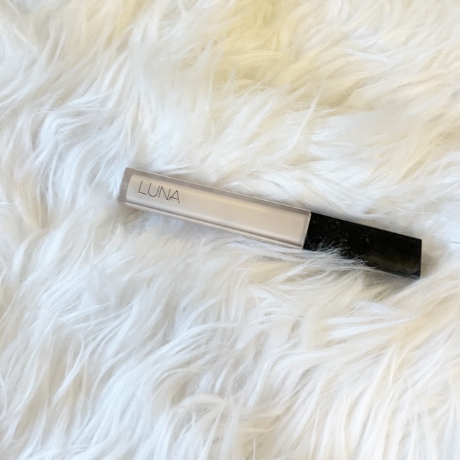 ロングラスティングチップコンシーラー 0.5 ポーセリン/LUNA/リキッドコンシーラーを使ったクチコミ（1枚目）