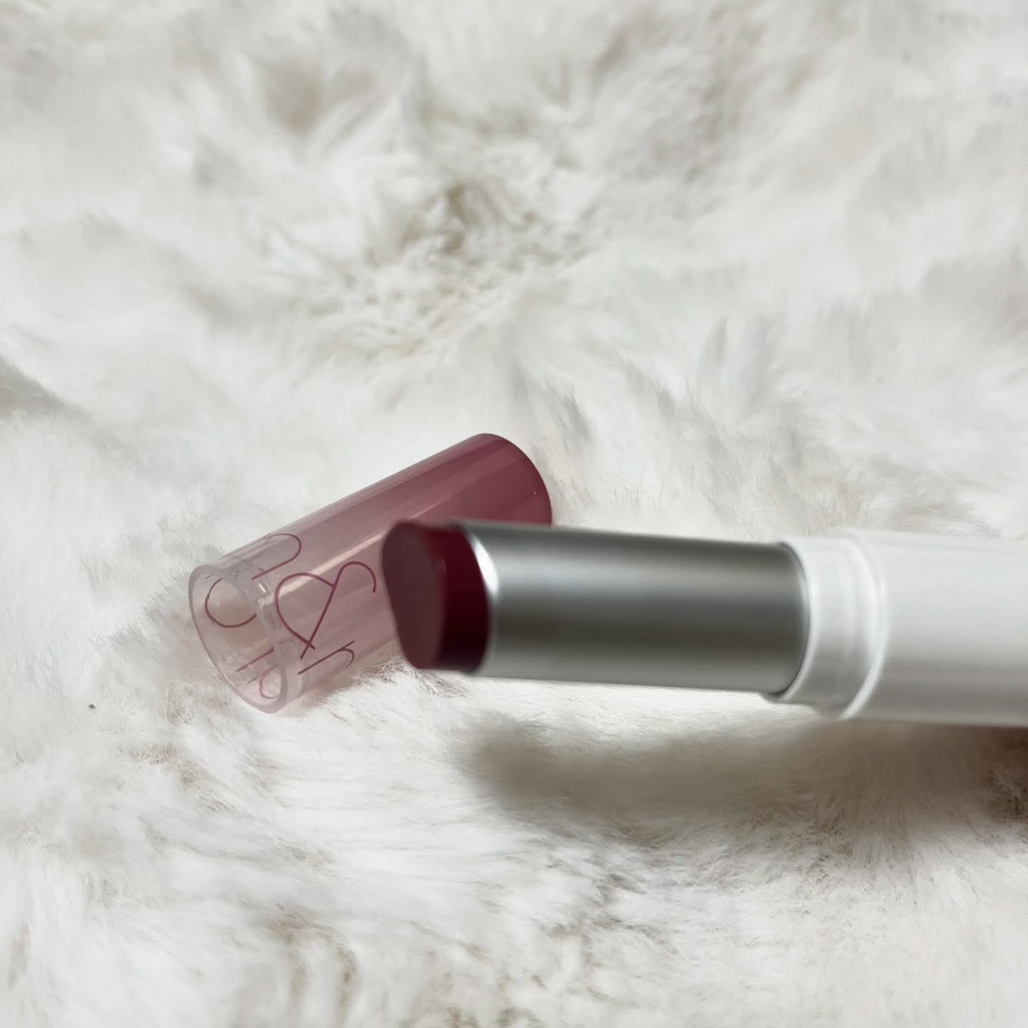 グラスティングメルティングバーム/rom&amp;nd/リップバームを使ったクチコミ（2枚目）