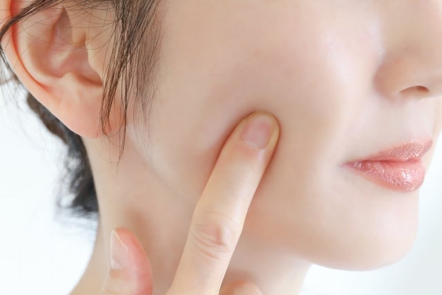 スキンケアの基本的なやり方を解説!健やかな肌を保つおすすめスキンケア商品24選!のサムネイル