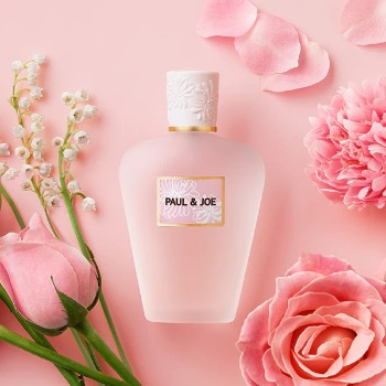 リフレッシング ミスト 02 APPLE CARAMELIZED/PAUL & JOE BEAUTE/ボディローションを使ったクチコミ（1枚目）