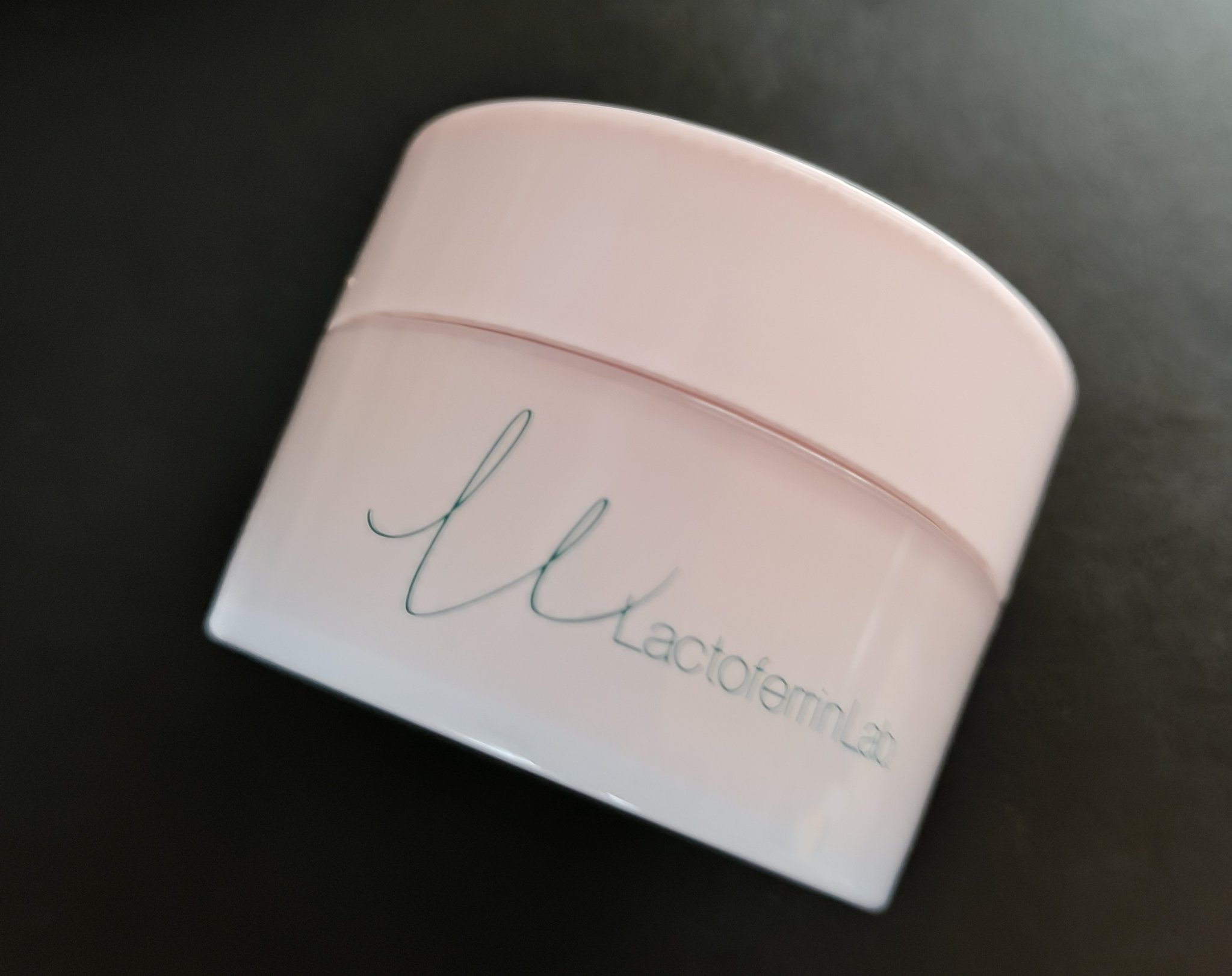 ラクトフェリン ラボ モイストリフト ジェルセラム/ラクトフェリン ラボ/オールインワン化粧品を使ったクチコミ（1枚目）