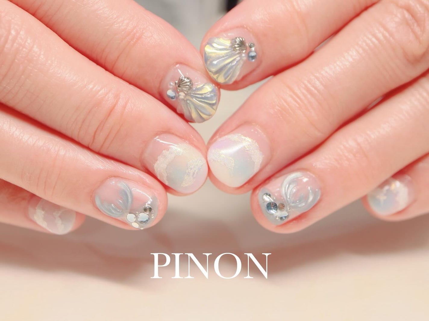 shino on LIPS 「Designcourse人魚の尾びれとシェル🐚ネイルぷっくりと..」(2枚目)